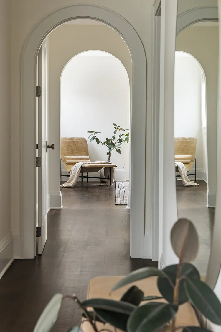 web_primary+doorway+(1).webp