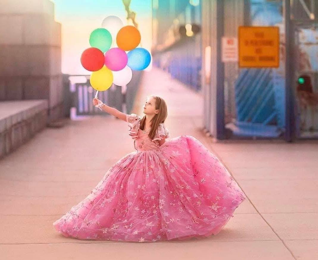 Pastels AND making magic are kind of our thing! 

#redcarpet #memories #newjersey #southjersey #southjersey #nj #whimsical #southjerseyphotographer #njphotographer #delawarephotographer #philadelphiaphotographer