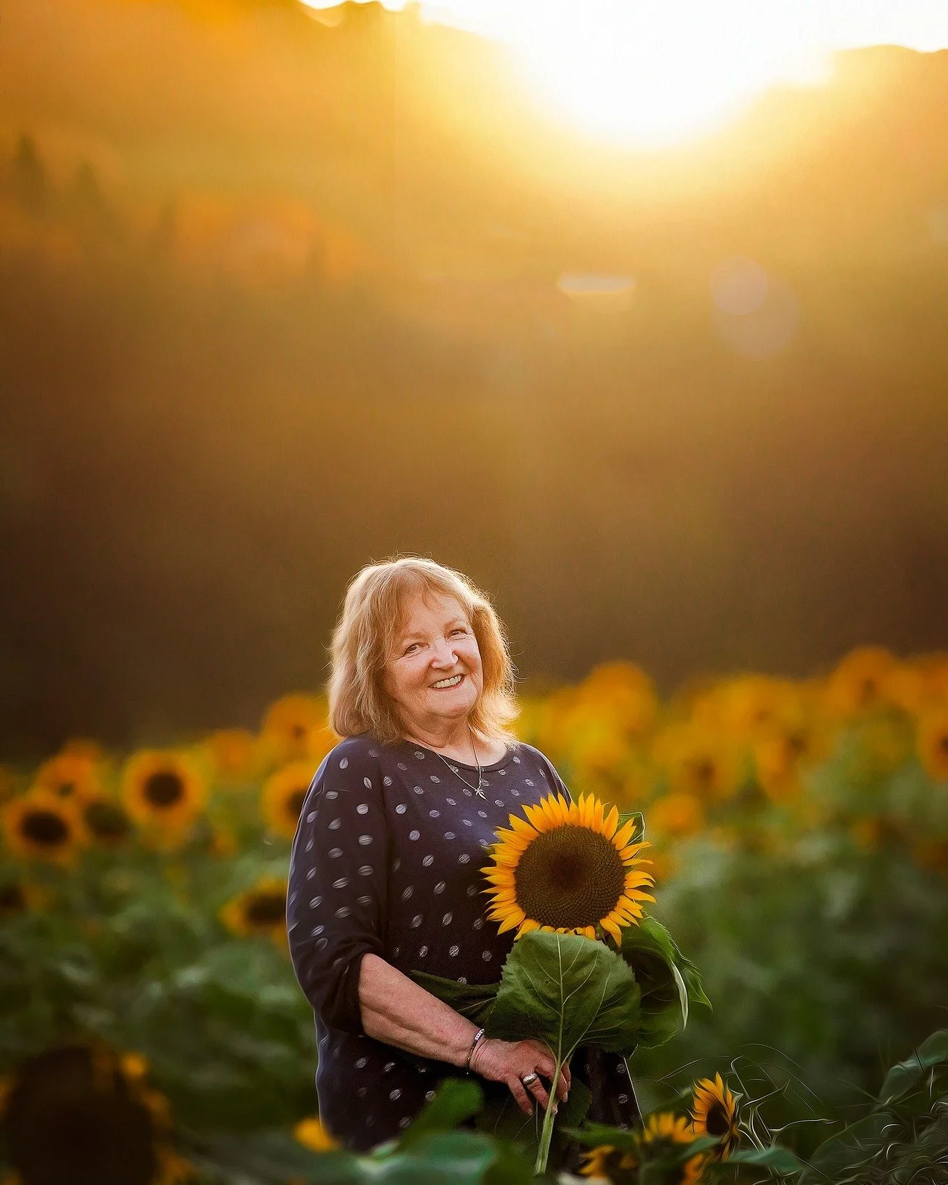 π» Sunshine, family & a little bit of magic π»
I’ve been photographing this family since the kids were tiny! I first met them at one of my very first unicorn sessions, and it’s been pure kismet ever since. β¨
Grandma started tagging a