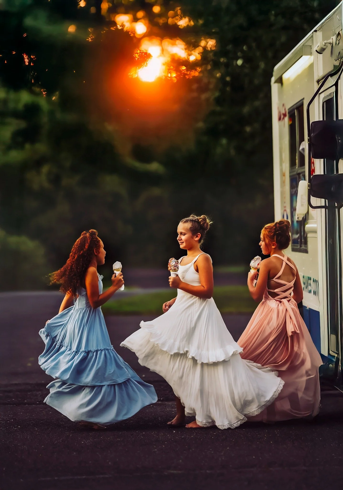 Winter chill in the air, but my heart&rsquo;s in summer... twirling under the sun with an ice cream in hand. 🍦✨ #ShootingStarPhotography #SummerVibes