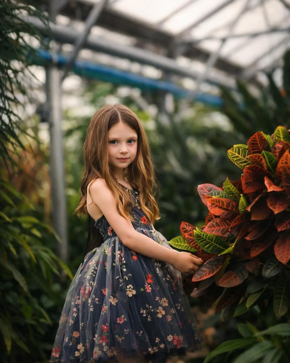 It may have snowed outside, but it&rsquo;s always warm and beautiful somewhere 🌿✨

One of my favorite parts of being a photographer is finding little pockets of magic no matter the season. Winter doesn&rsquo;t mean we have to stop creating. It just 