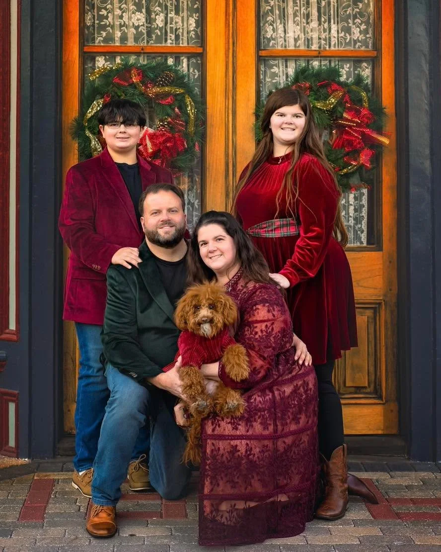Christmas is coming up around the corner soon! Don&rsquo;t forget to book your historic Cape May family photos! Always a fun time, gorgeous photos and we have fun while at it too! Hope to see you out! They are LIVE in the shop!