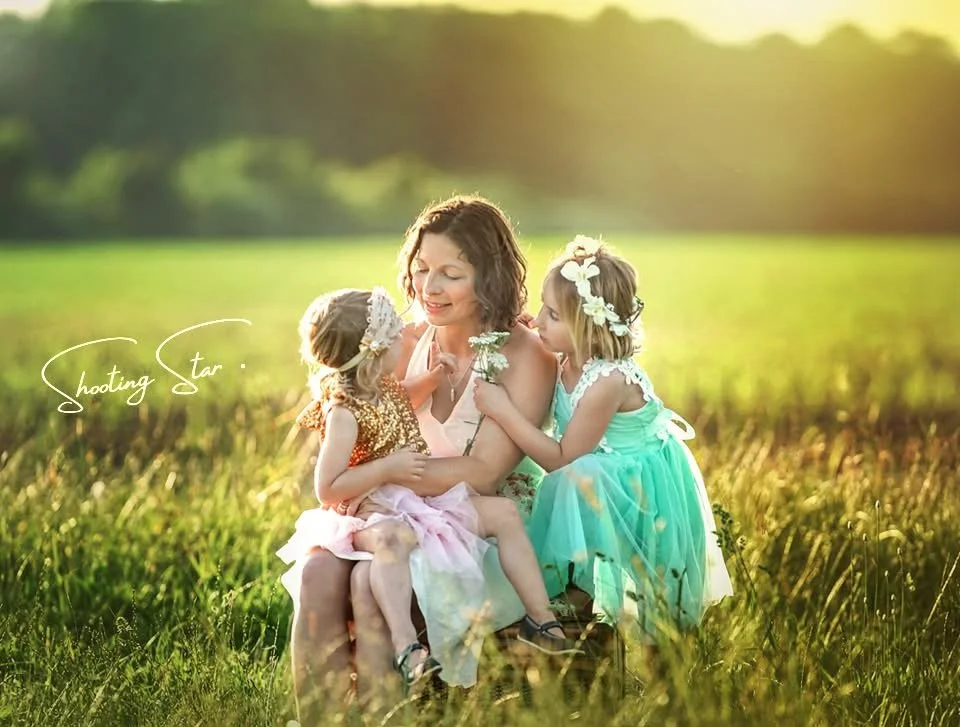 South Jersey family photography session in a countryside field in Mannington, NJ.