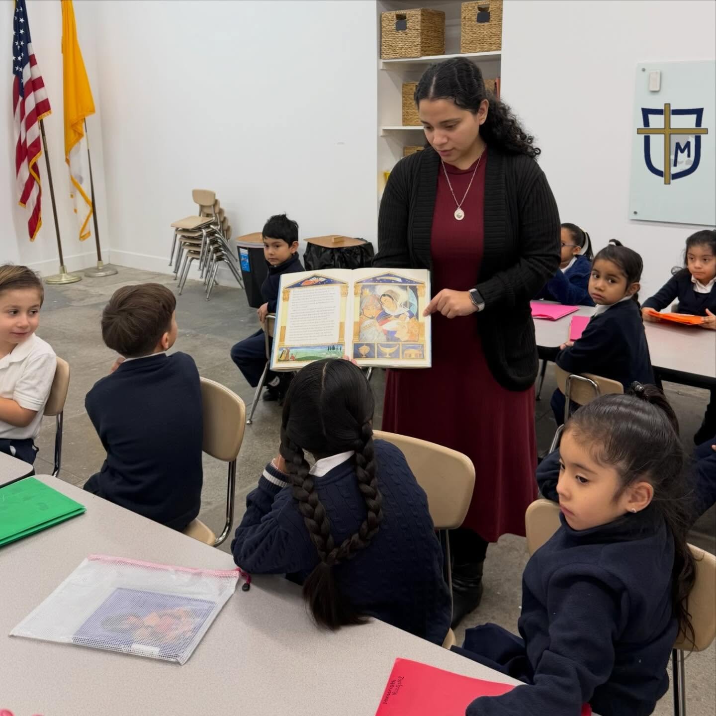 Our morning routine - starting the day with a book, prayers &amp; pledge! #nyccatholicschool #catholicclassicaleducation