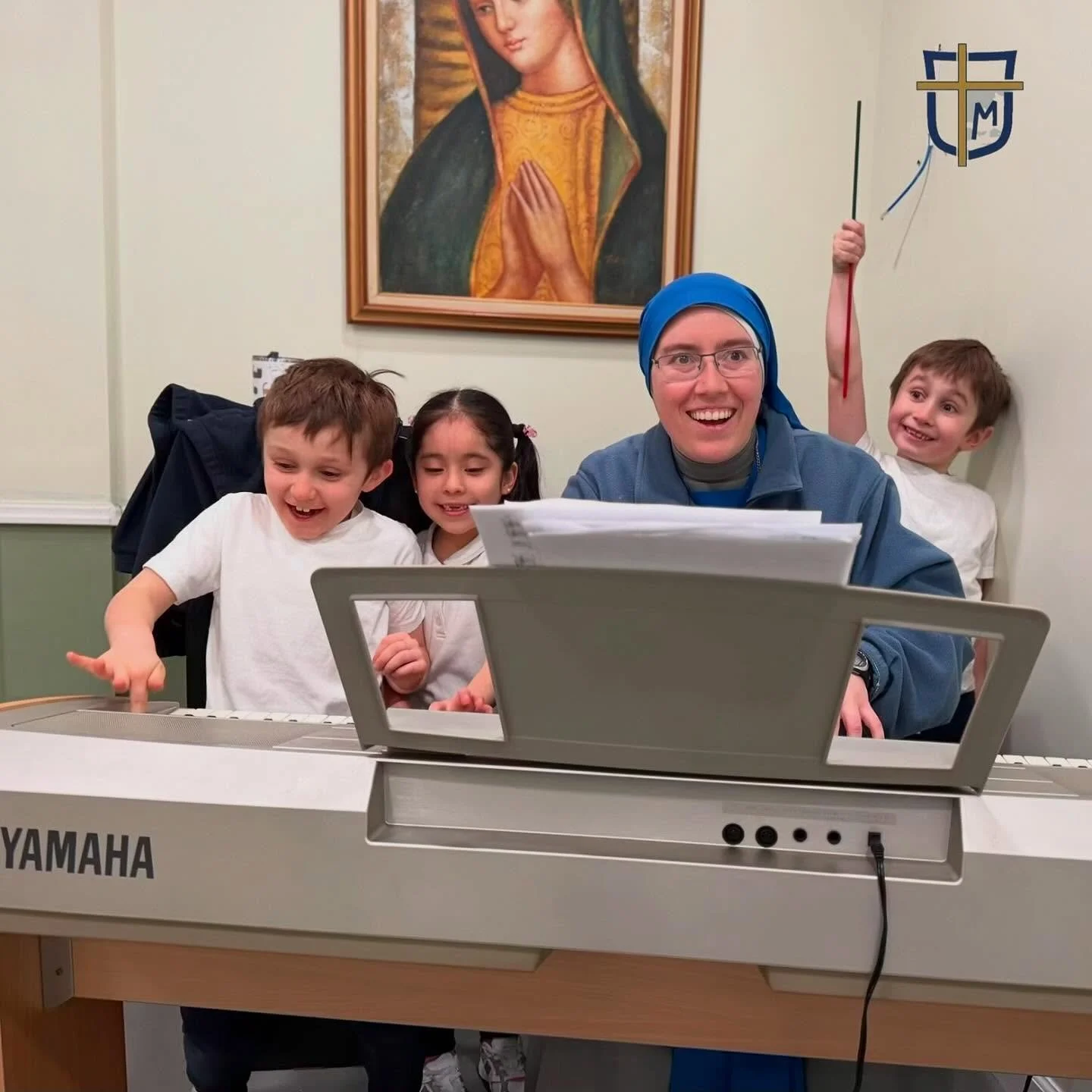 🎼 Fine tuning for the gala this weekend! We hope to see you there. Link in bio for tickets. #nyccatholicschool #catholicclassicalcurriculum #classicaleducation