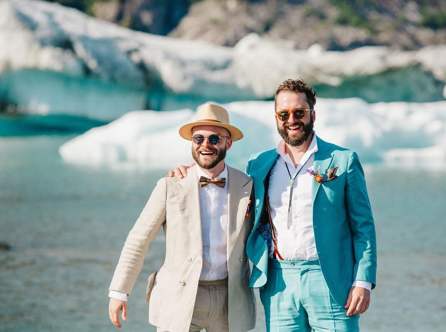 Glacier wedding arrival for Noah and Garrett&rsquo;s summer solstice wedding

#alaskawedding #alaskanwedding #alaskaadventurewedding #alaskaweddingphotographer #alaskaweddingphotography #alaskaelopement #alaskaelopementphotographer #alaskaadventureel