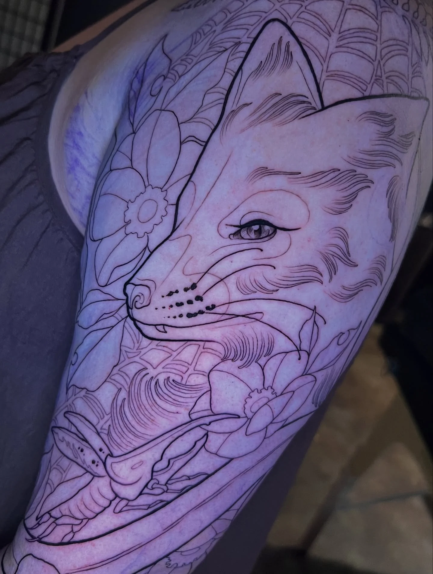 Lines started for Jennifer last week!🖤
I’m thrilled to start this occult/critter sleeve! More to come with concepts and color for this.
-
#foxtattoo #sleevetattoo #neotradfox #neotradsleeve #snaketattoos #neotradsnake #mntattooers #mntattooar