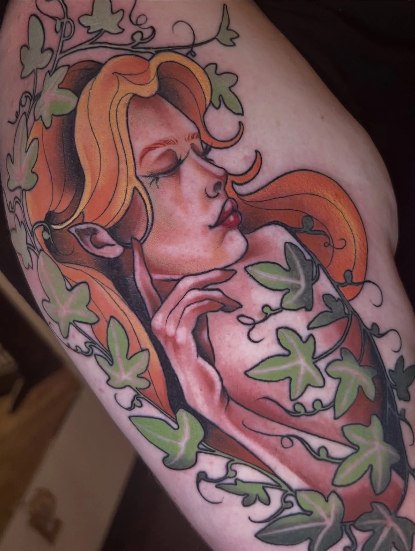 Ivy Elf from my flash finished for Bethany today!🧝‍♀️❤️
I absolutely adore how this one came out and healed up!
-
#elftattoo #ivytattoo #leaftattoo #ladytattoo #mntattoo #mntattooartist #mntattooers #neotradtattoo
