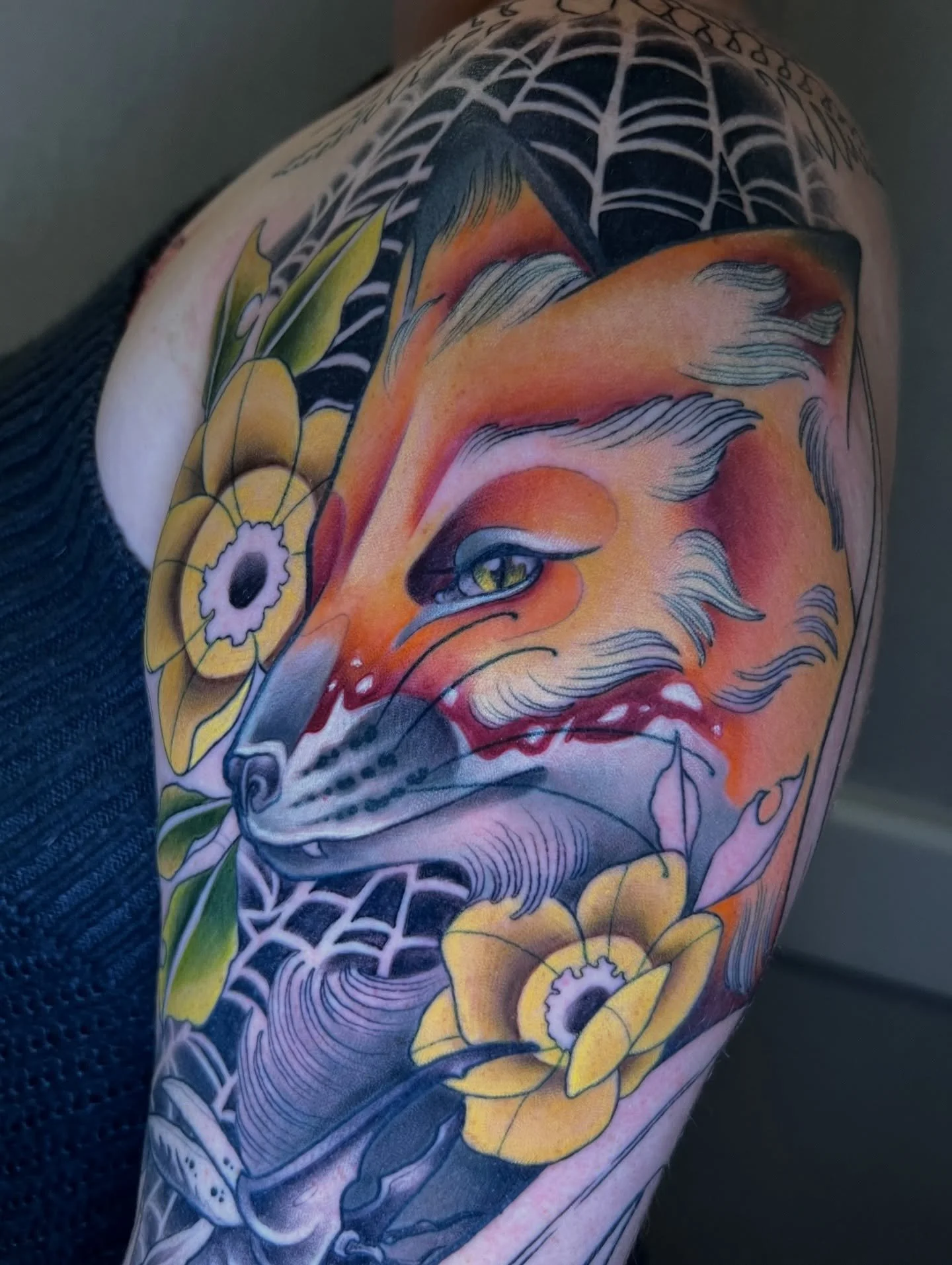 Day 1 of the @minneapolistattooartsfestival 
Thanks Jennifer for coming down and continuing your sleeve here!🤘🏼
-
#foxtattoo #conventiontattoo #neotradtattoo