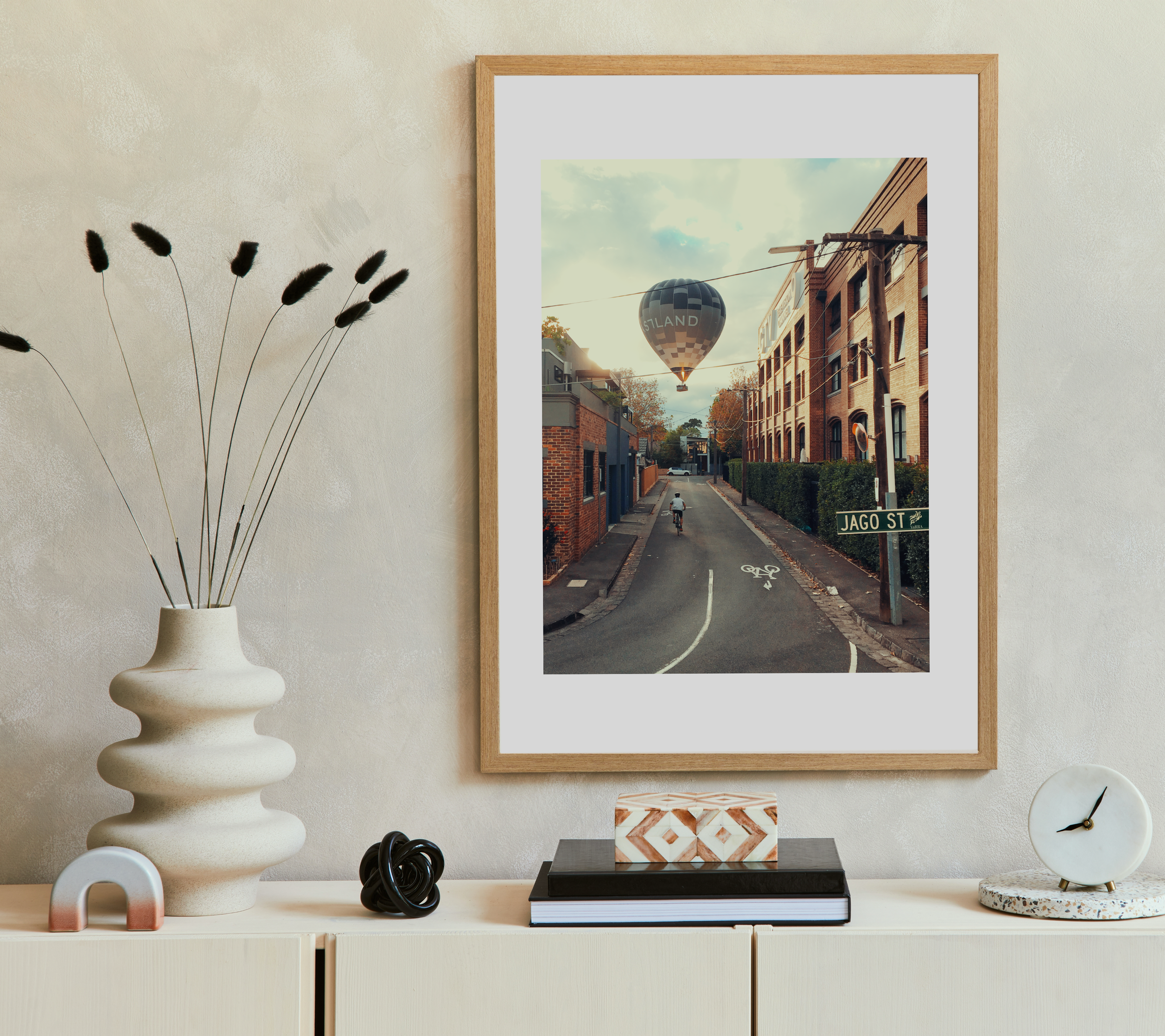 Mockup02-HotAirBalloon.png