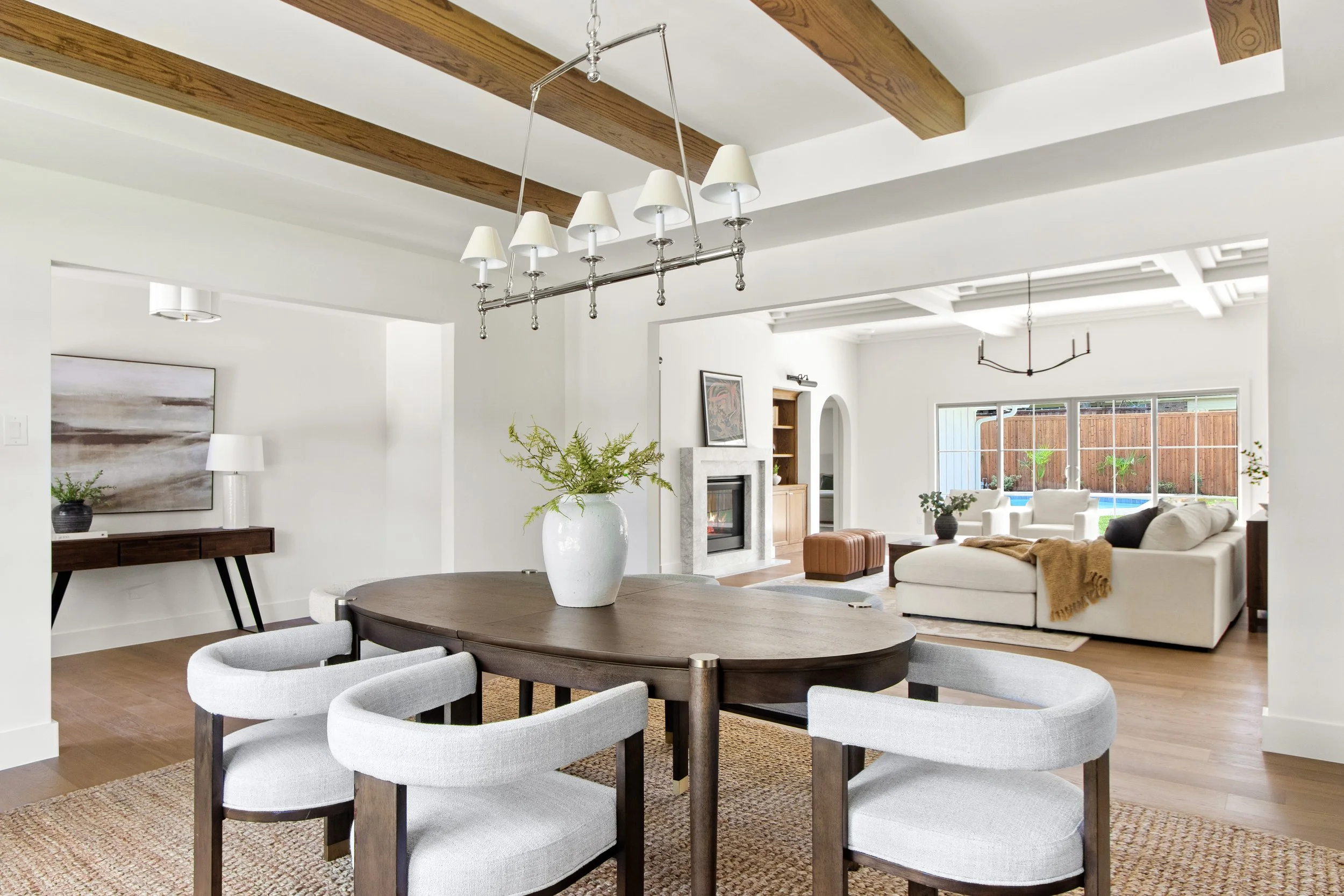 4366-willow-print-jessica-koltun-broker-realtor-interior-designer-selling-dallas-netflix-hgtv32.jpg