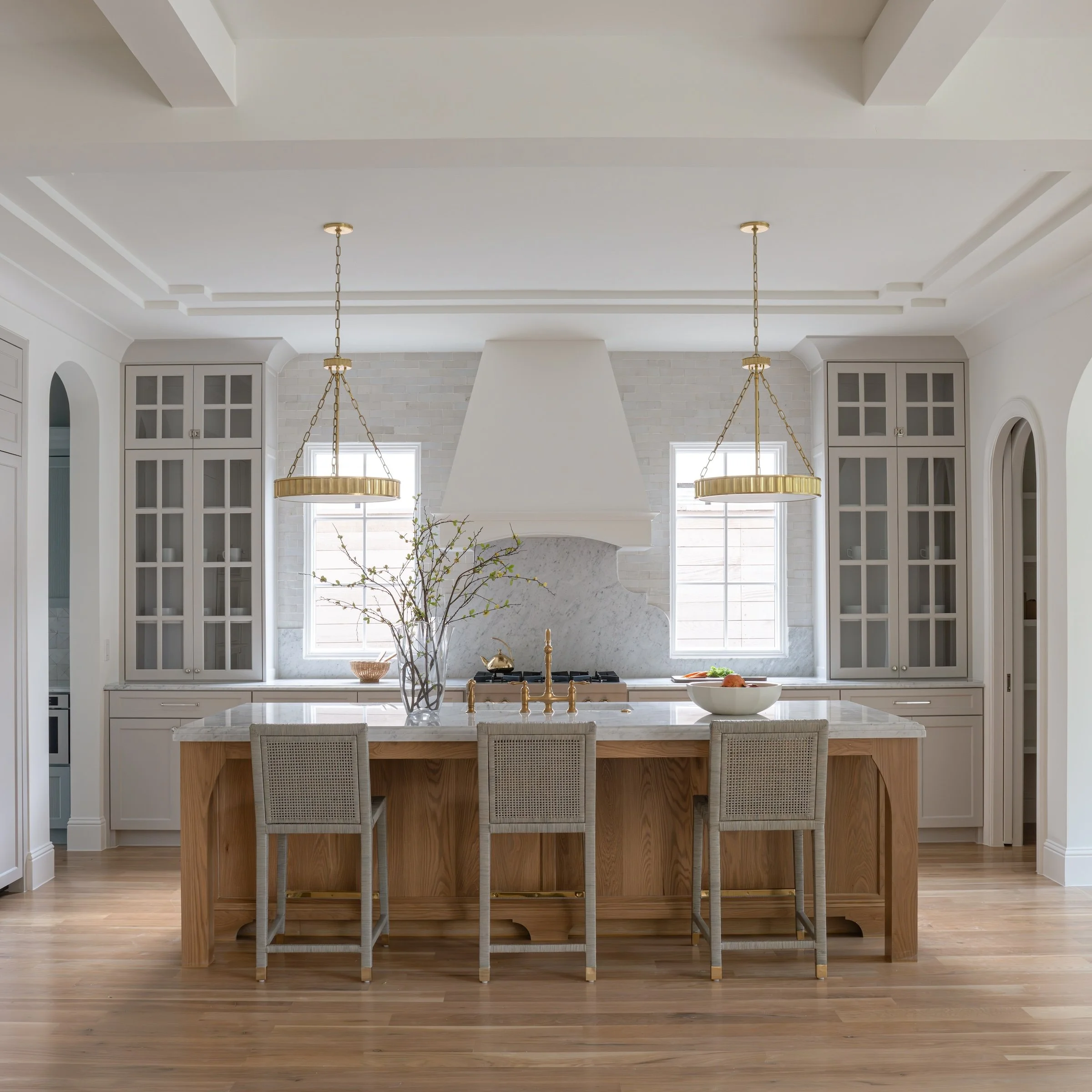 web-4049-clover-costa-christ-jessica-koltun-netflix-hgtv-interior-design-real-estate-developer10.jpg