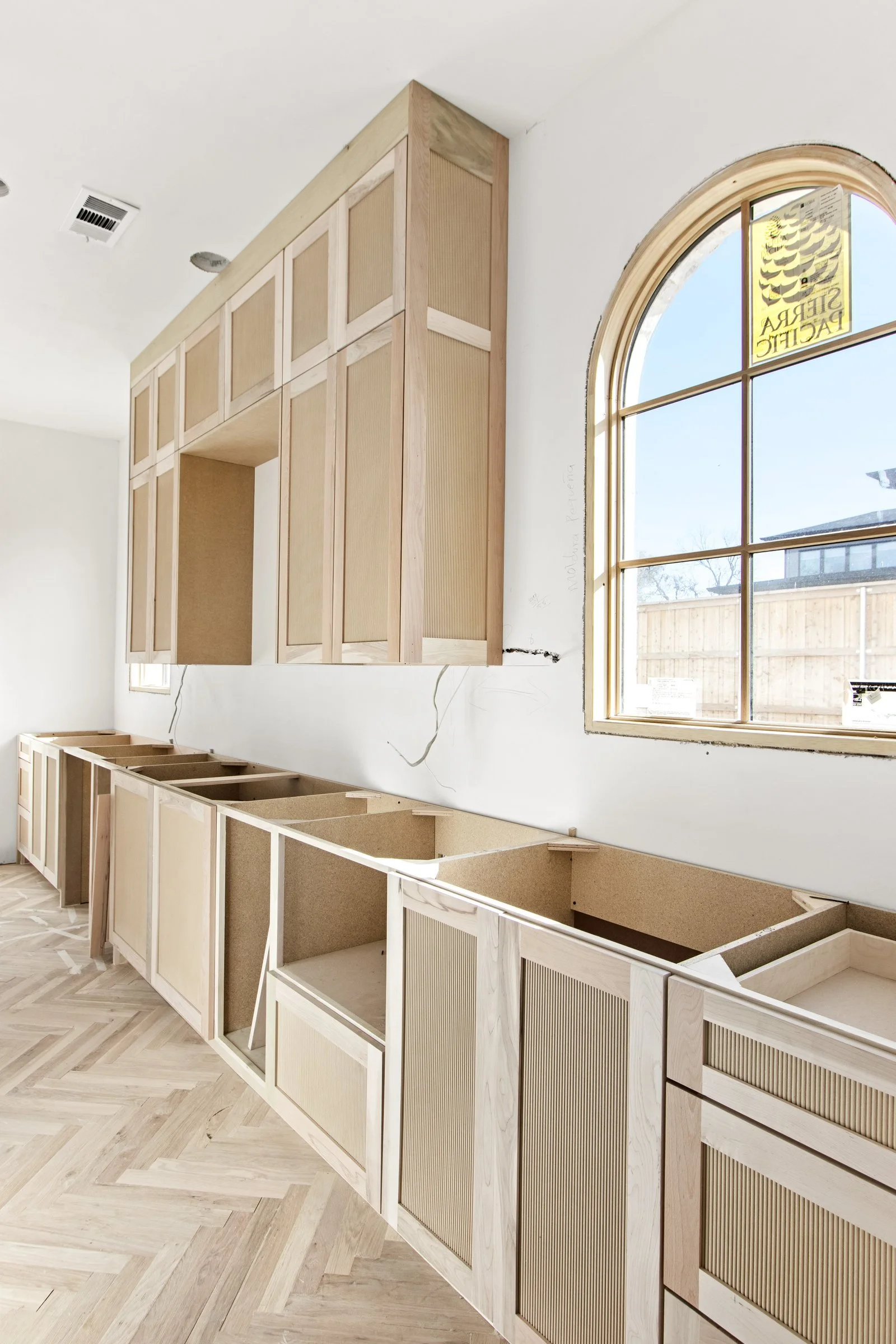 3851-Cabana-TRIM-design-jessica-koltun-selling-dallas-broker-designer-netflix6.jpg