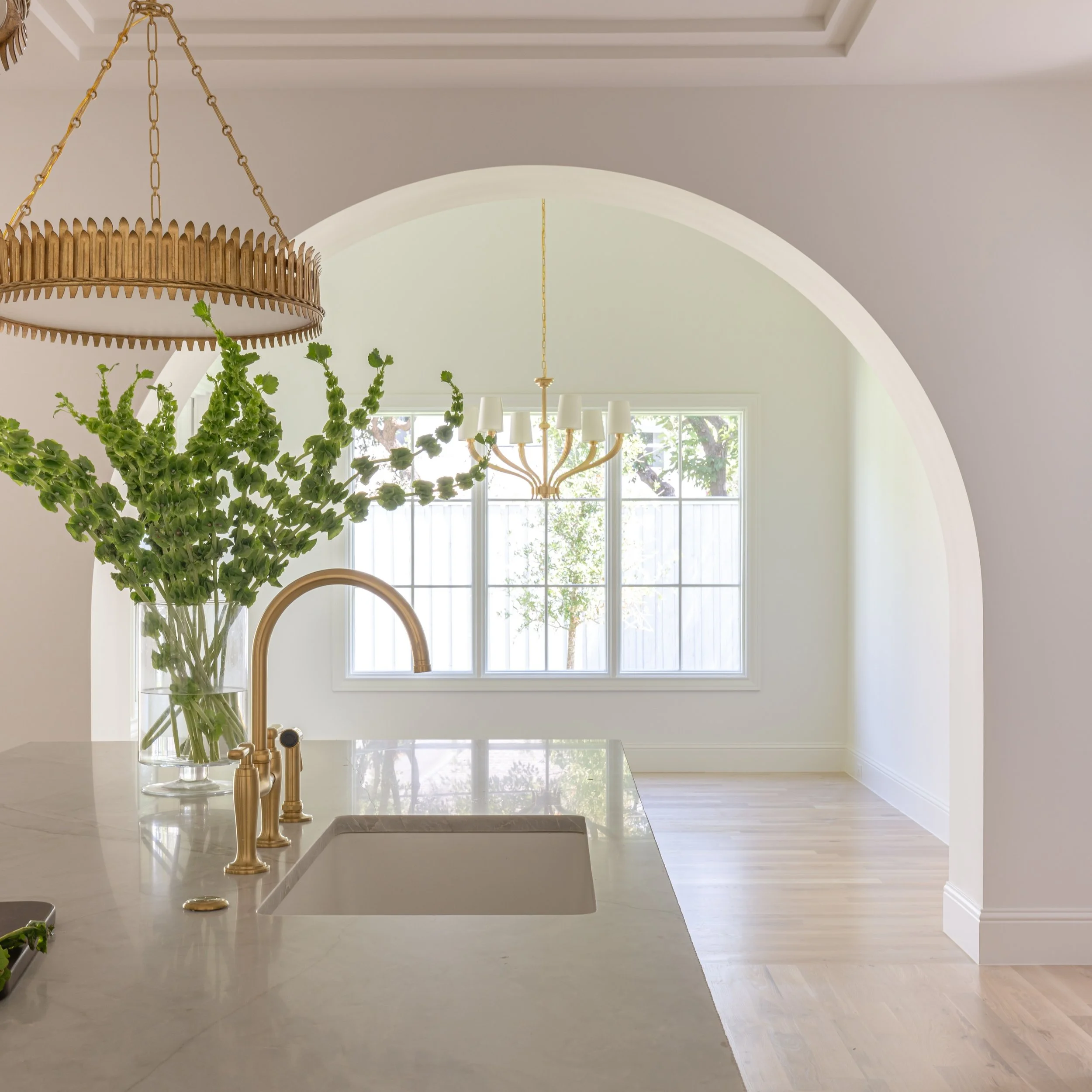 4017-lomita-web-costa-christ-design-jessica-koltun-selling-dallas-broker-designer-netflix18.jpg