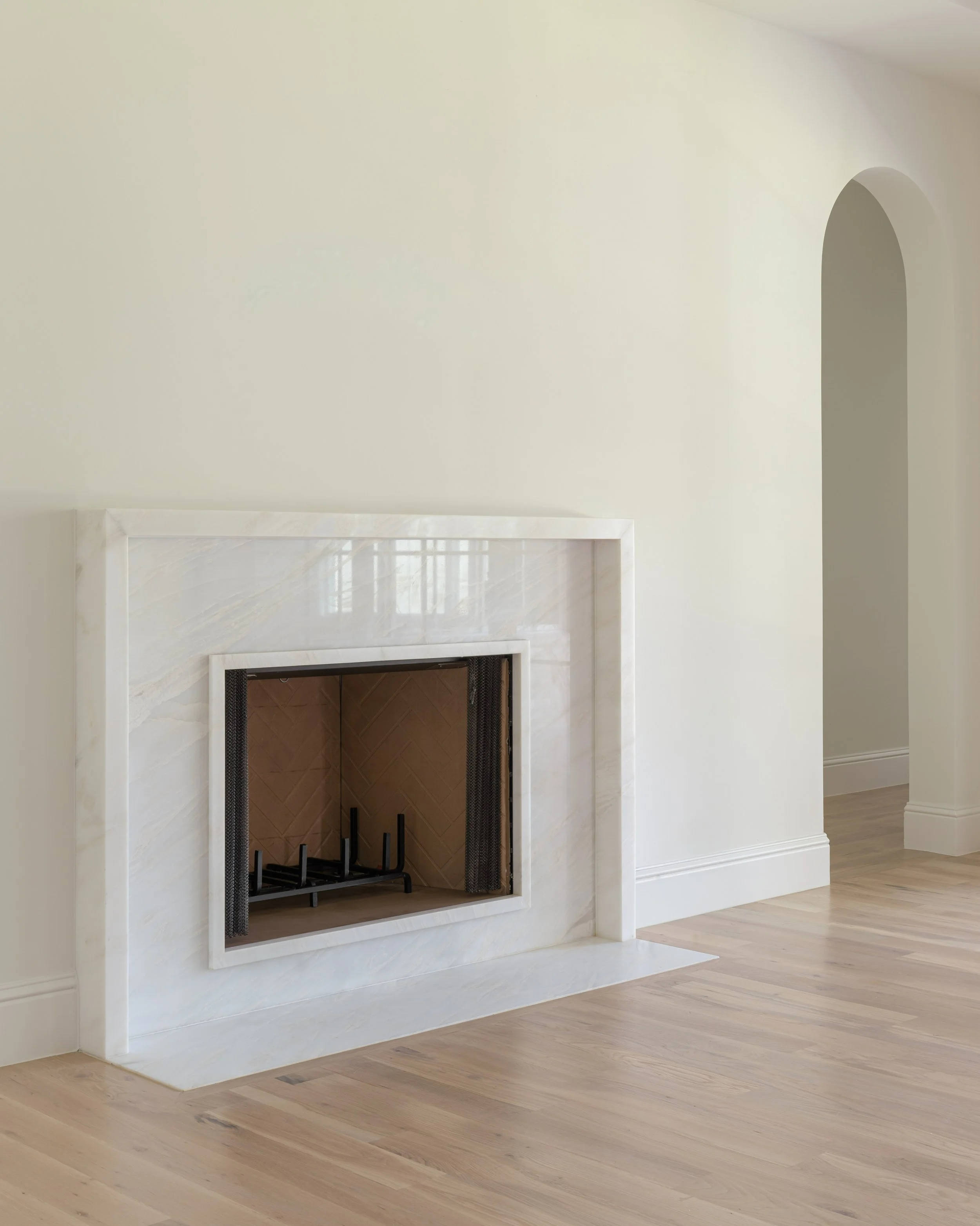3934-clover-web-jessica-koltun-broker-realtor-interior-designer-selling-dallas-netflix-hgtv17.jpg