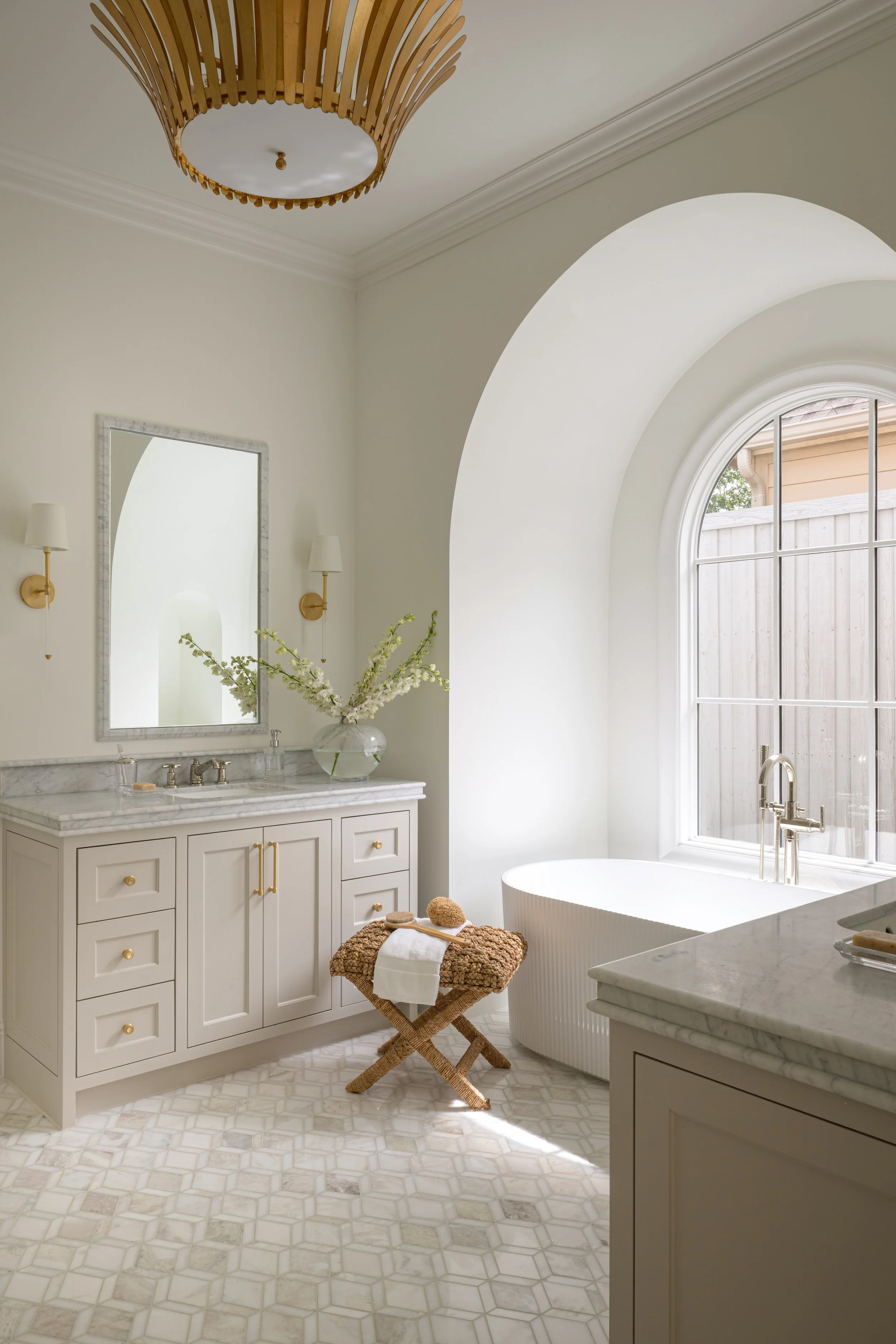 4711-purdue-web-jessica-koltun-netflix-hgtv-interior-design-real-estate-developer15.jpg