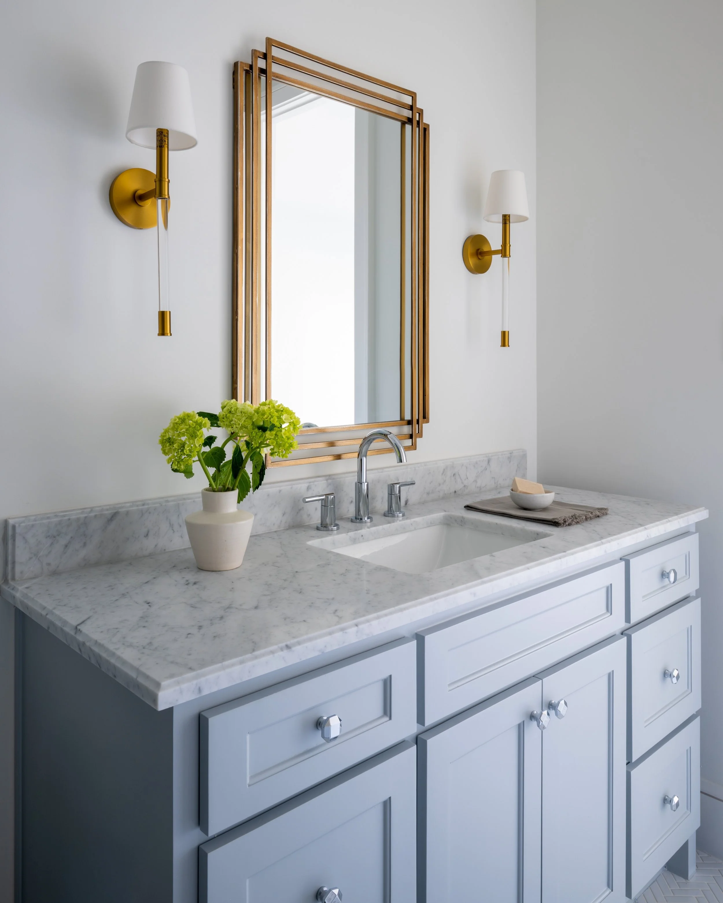 4150-Lively-Web-design-jessica-koltun-selling-dallas-broker-designer-netflix38.jpg
