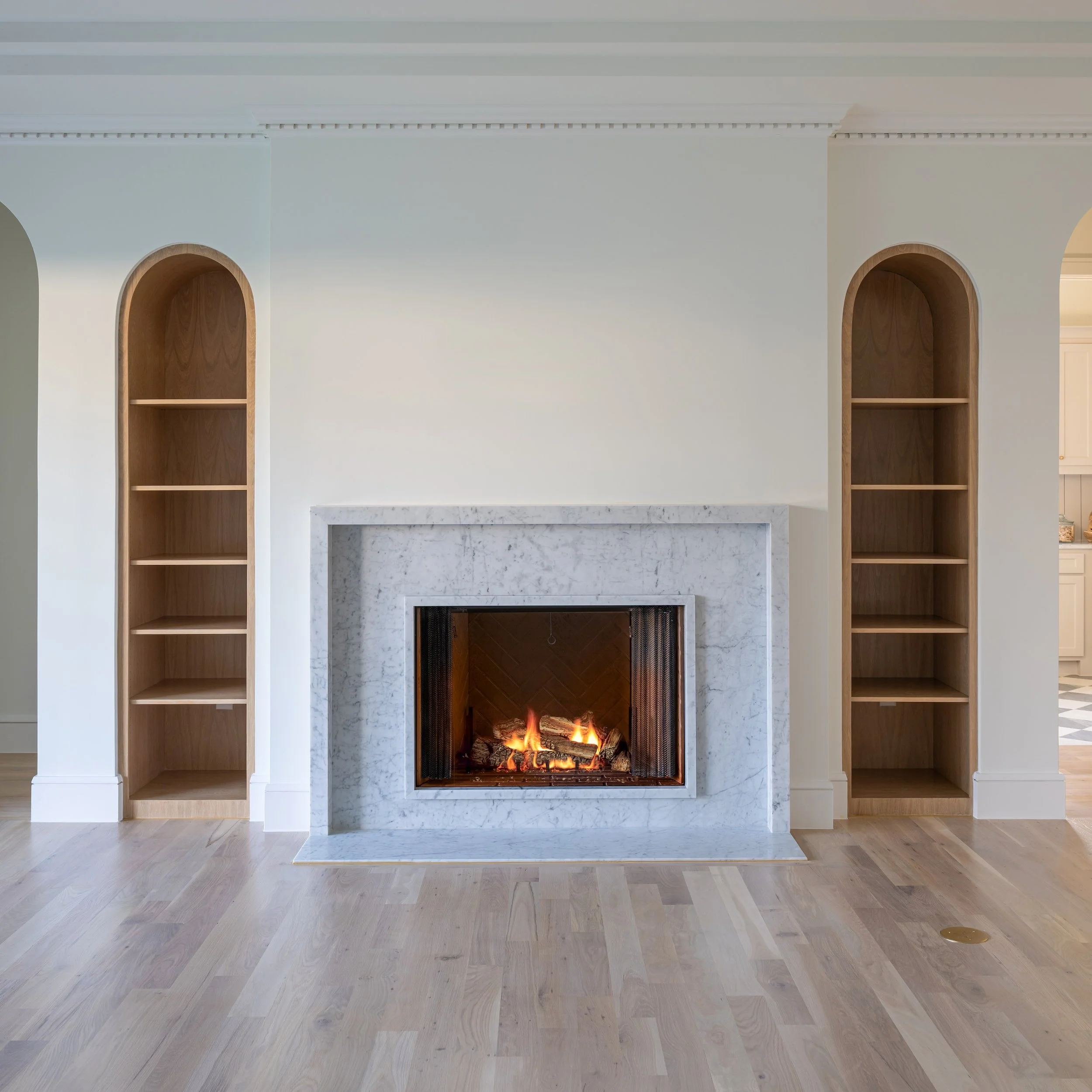 4150-Lively-Web-design-jessica-koltun-selling-dallas-broker-designer-netflix9.jpg