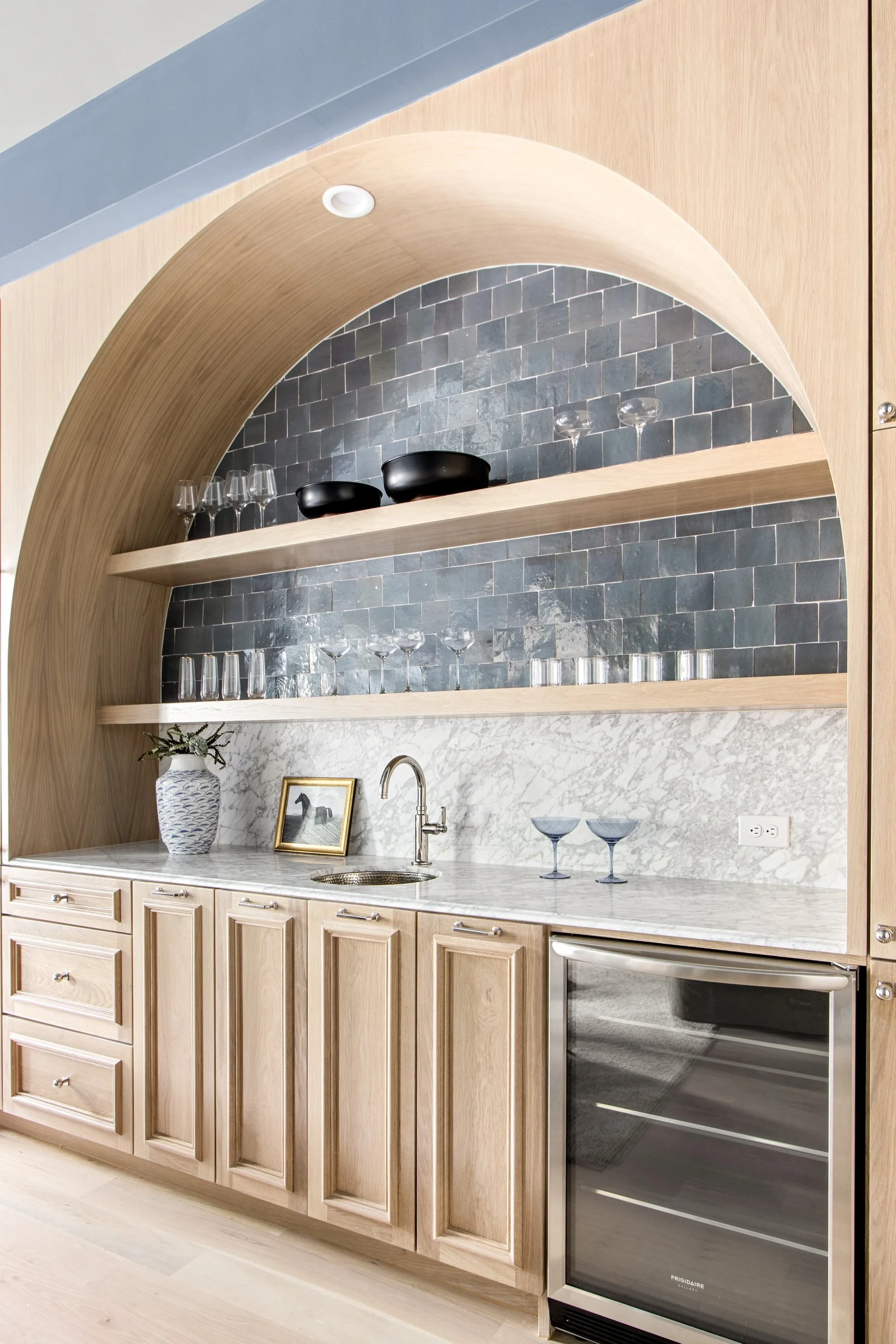 5827-DelRoy-COMPLETION-design-jessica-koltun-selling-dallas-broker-designer-netflix48.jpg