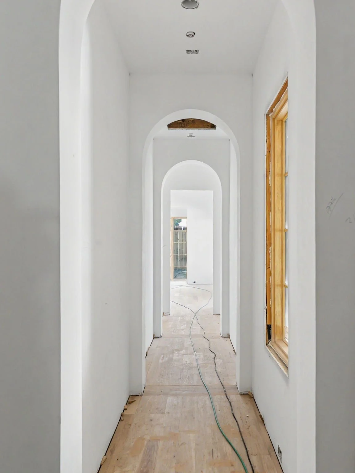 6716-aberdeen-web-jessica-koltun-broker-realtor-interior-designer-selling-dallas-netflix-hgtv2026-09-18 at 3.36.59 PM 9.jpg