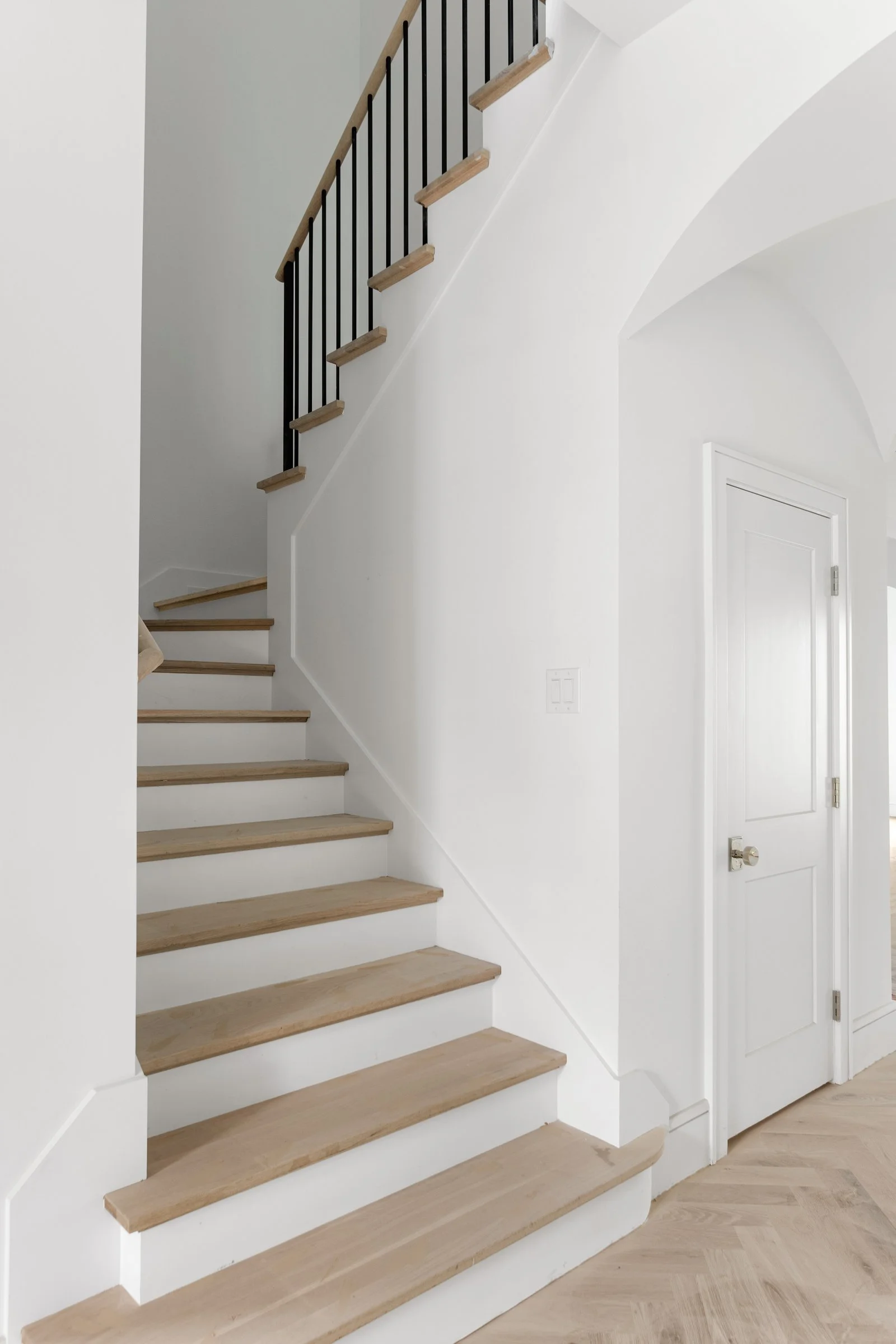 3957-Gaspar-PAINT-design-jessica-koltun-selling-dallas-broker-designer-netflix3.jpg