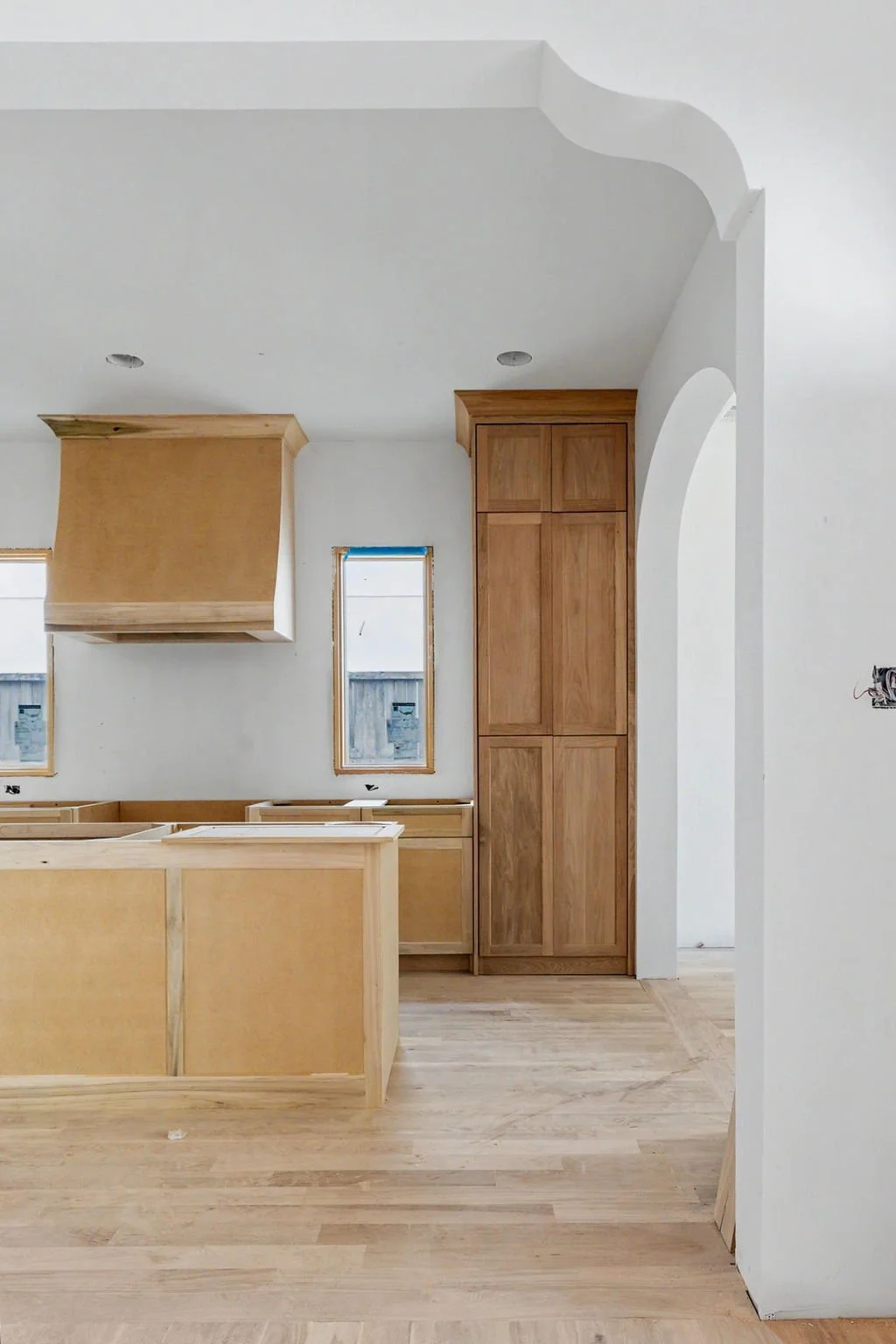 9841-Lakemont-web-design-jessica-koltun-selling-dallas-broker-designer-netflix24.jpg