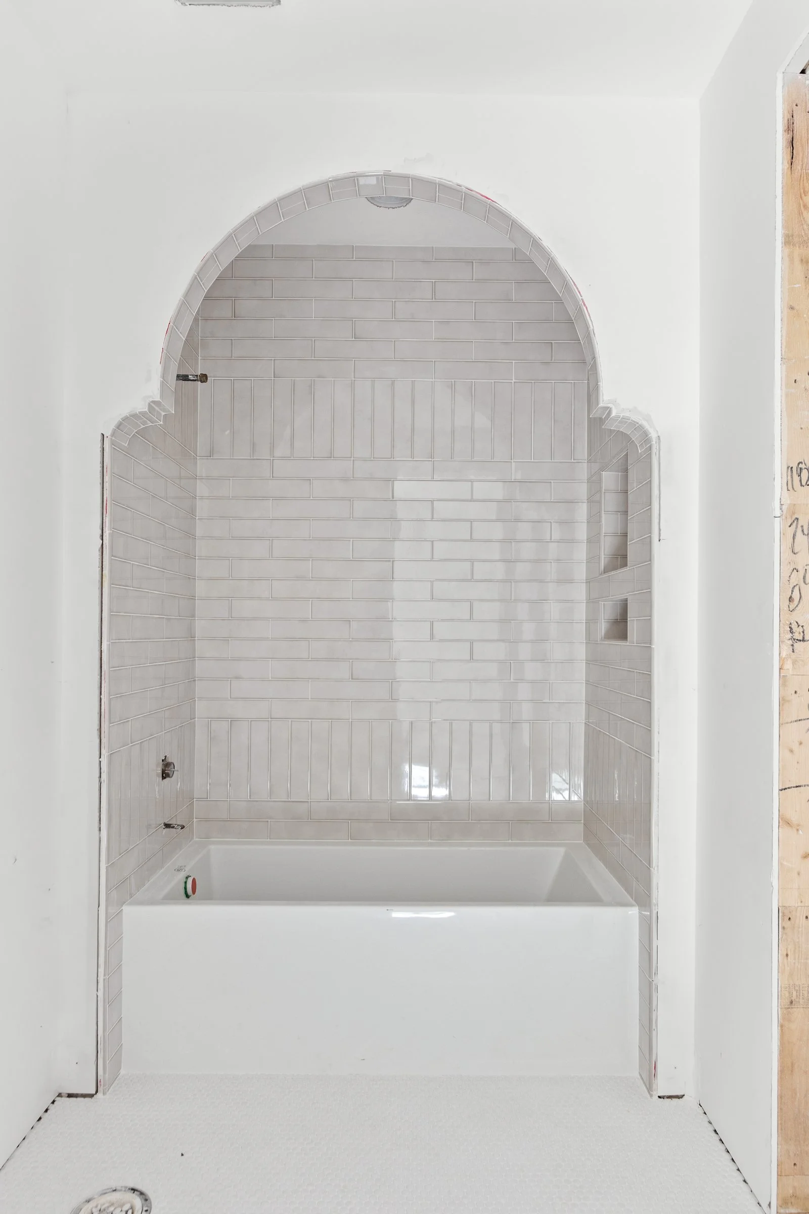 3934-Clover-TILE-design-jessica-koltun-selling-dallas-broker-designer-netflix9.jpg