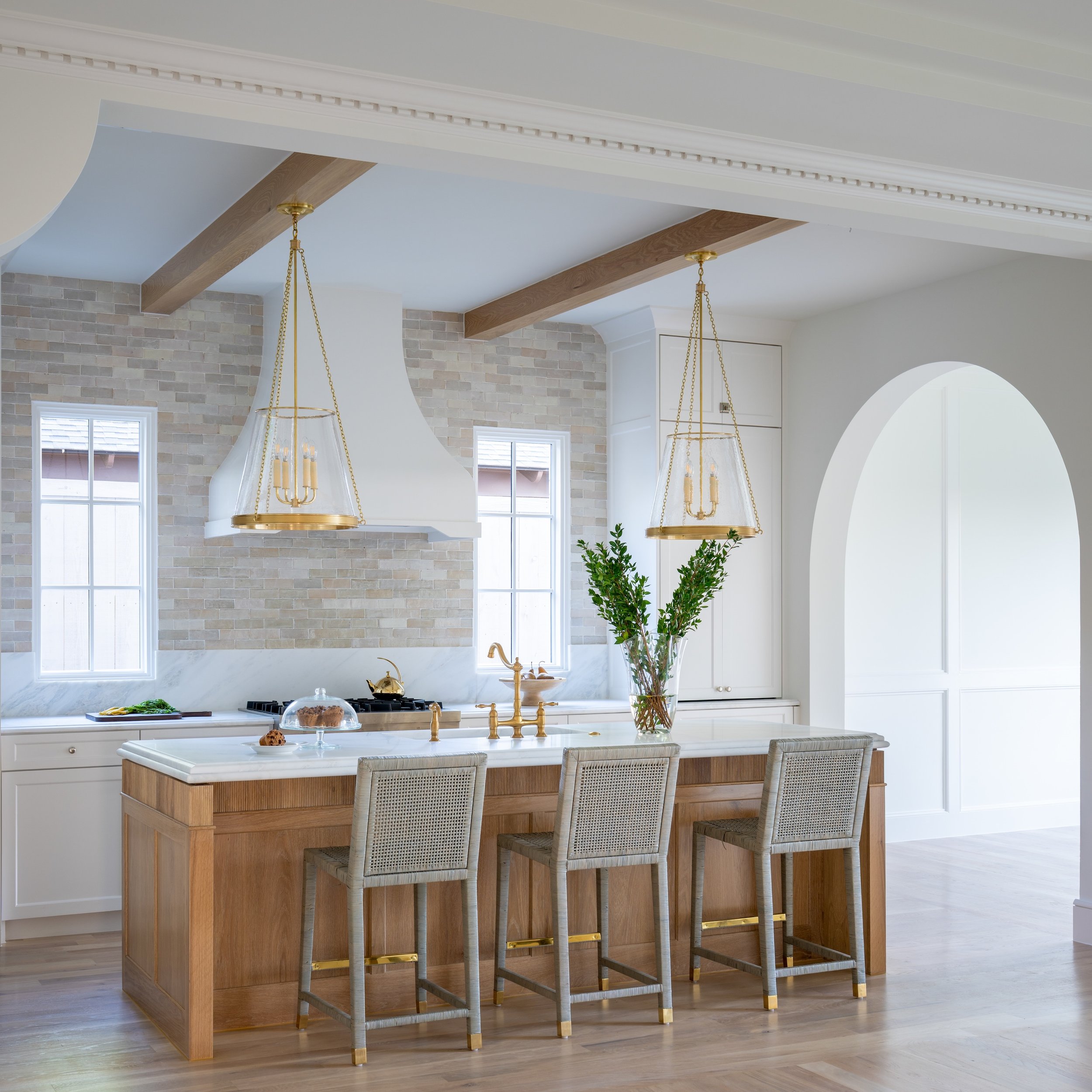 4150-Lively-Web-design-jessica-koltun-selling-dallas-broker-designer-netflix13.jpg