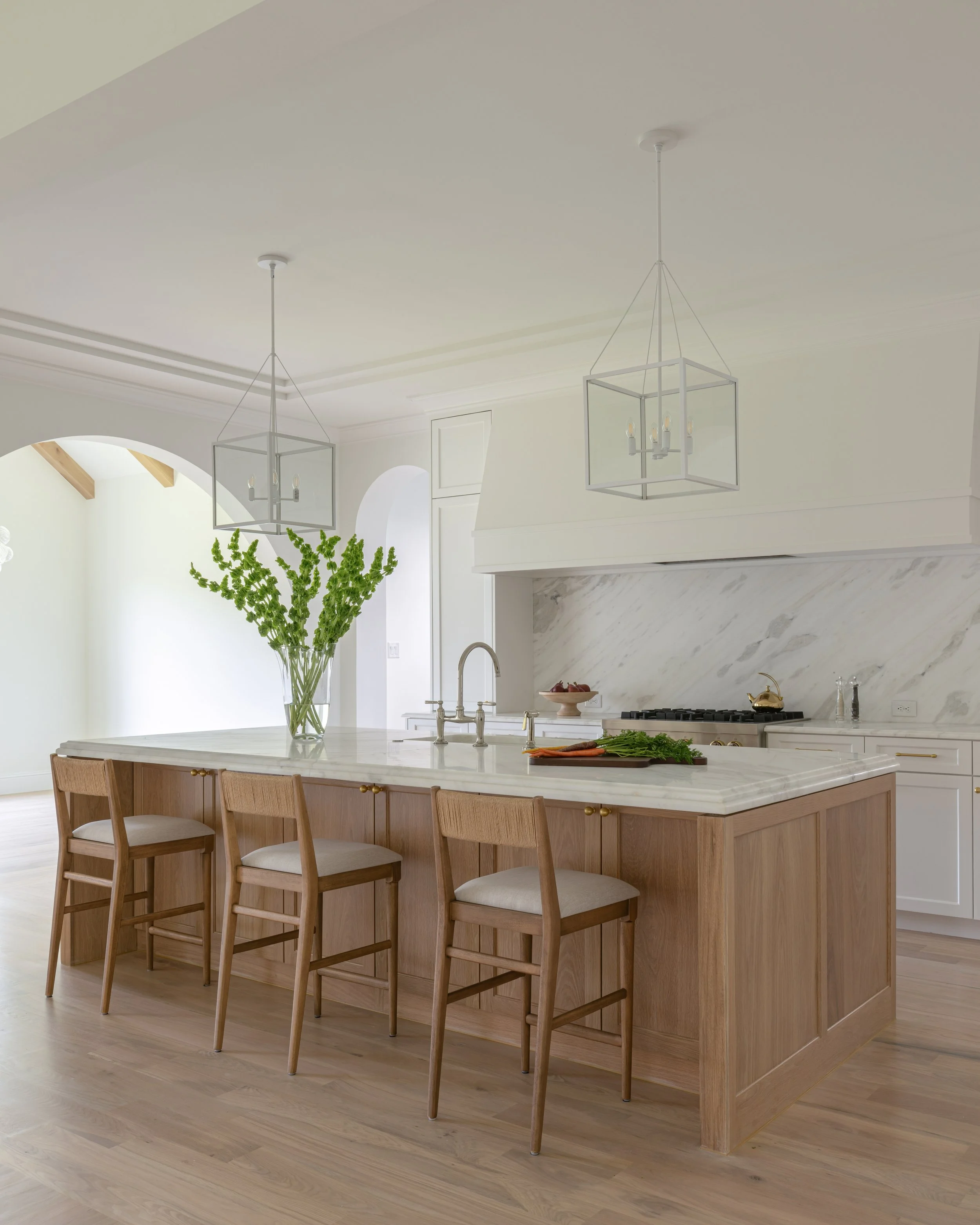 3934-clover-web-jessica-koltun-broker-realtor-interior-designer-selling-dallas-netflix-hgtv1.jpg