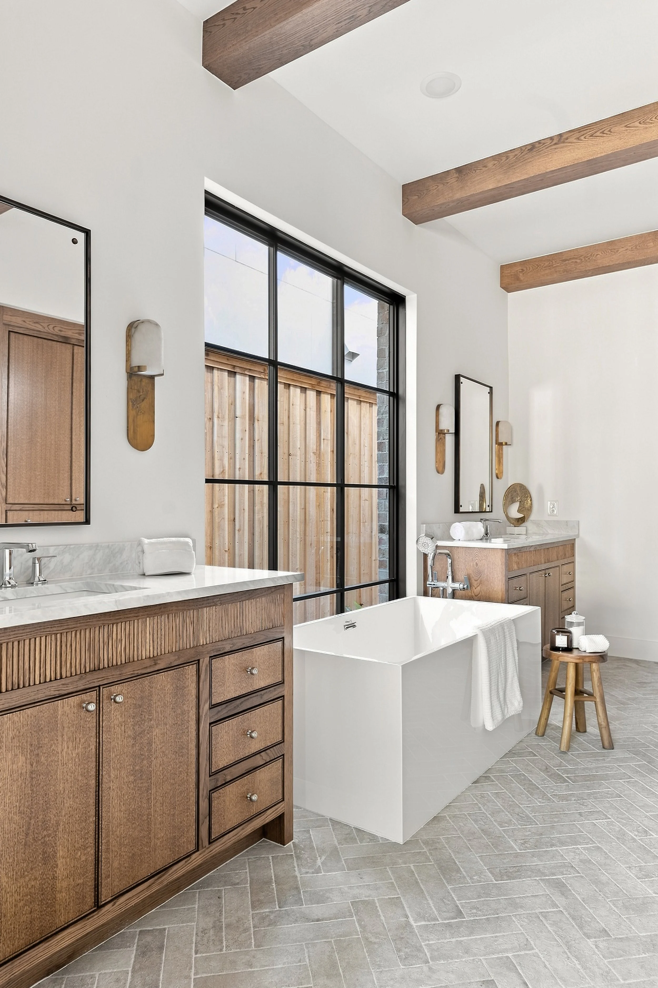 3767-Park-print-jessica-koltun-broker-realtor-interior-designer-selling-dallas-netflix-hgtv34.jpg