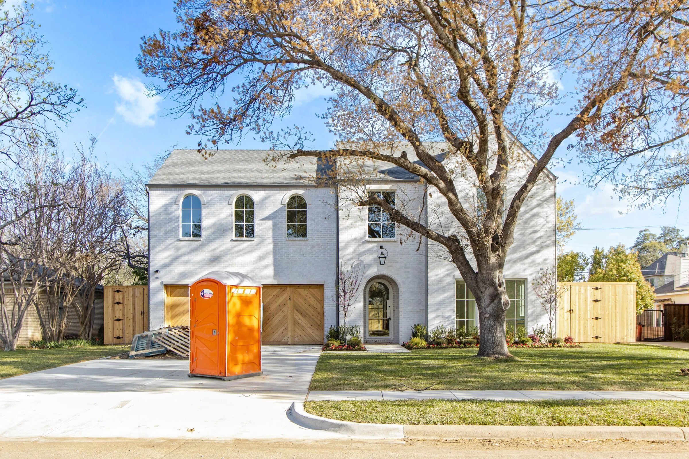 3965-DURANGO-CABINETS-design-jessica-koltun-selling-dallas-broker-designer-netflix > Rename1.jpg