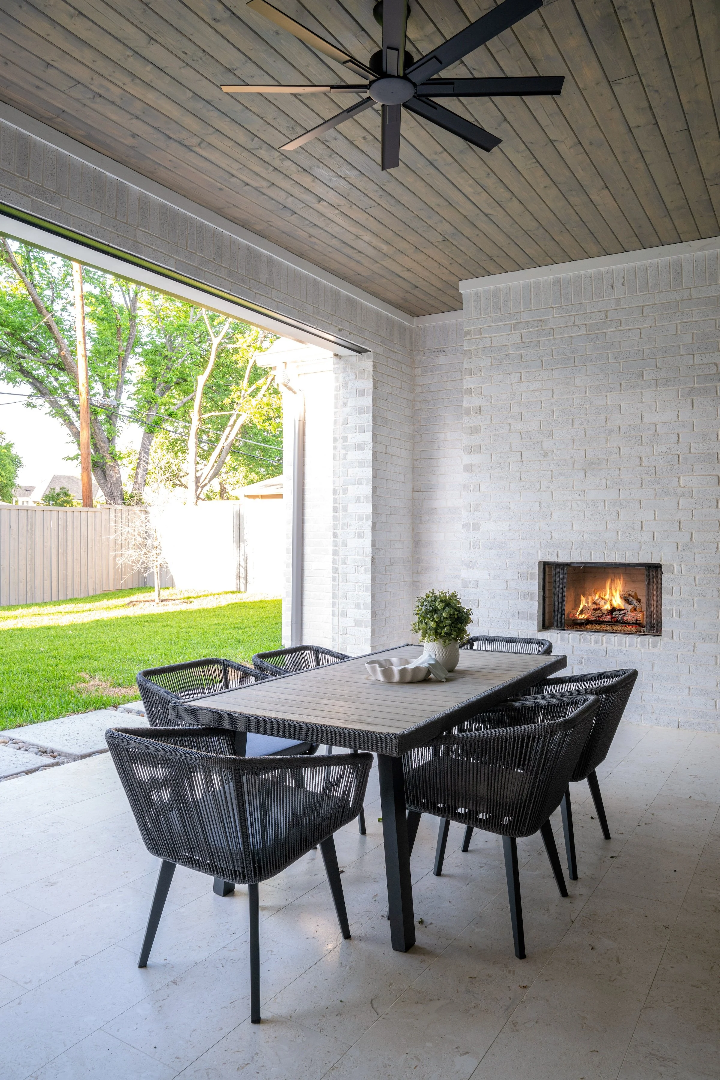 5827-del-roy-costa-christ-jessica-koltun-netflix-hgtv-interior-design-real-estate-developer54.jpg
