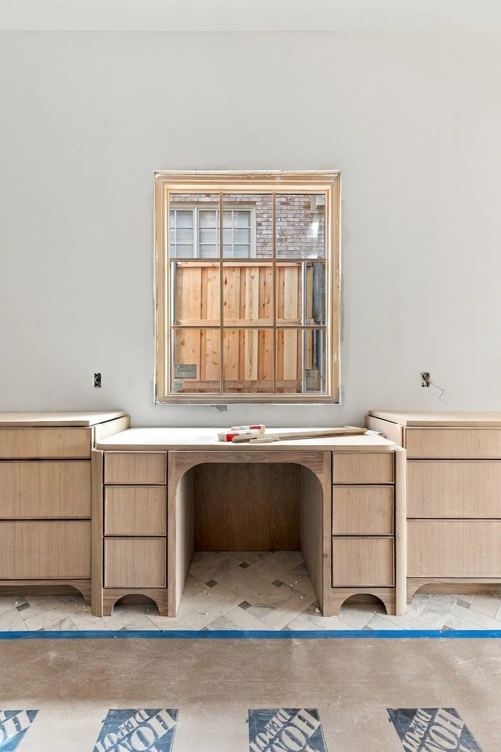 6716-Aberdeen-web-design-jessica-koltun-selling-dallas-broker-designer-netflix9.jpg