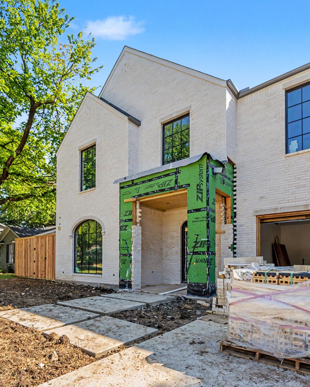 4156-Lomita-web-jessica-koltun-broker-realtor-interior-designer-selling-dallas-netflix-hgtv2026-10-12 at 10.10.14 AM 2.jpg
