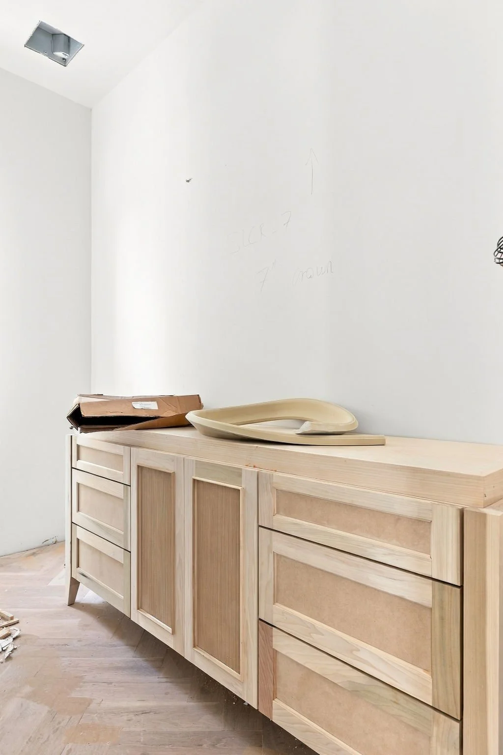 6716-Aberdeen-web-design-jessica-koltun-selling-dallas-broker-designer-netflix19.jpg