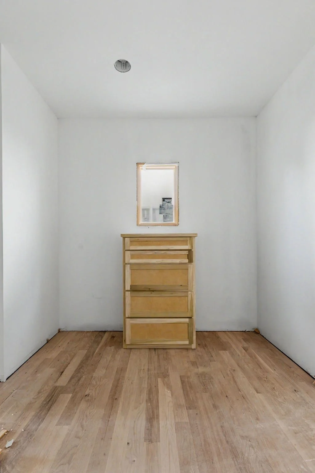 9841-Lakemont-web-design-jessica-koltun-selling-dallas-broker-designer-netflix11.jpg