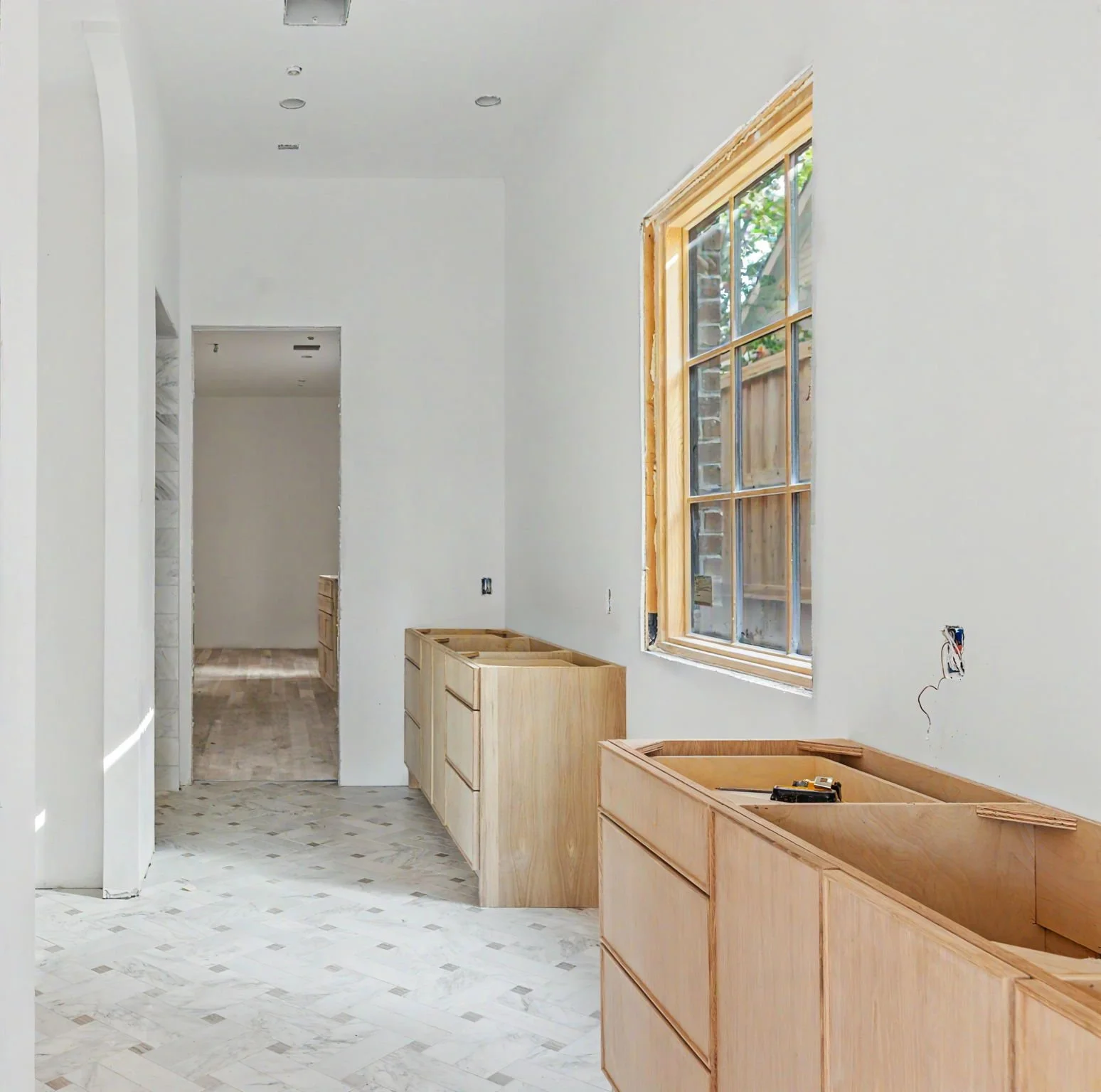 6716-aberdeen-web-jessica-koltun-broker-realtor-interior-designer-selling-dallas-netflix-hgtv2026-09-18 at 3.36.59 PM 12.jpg