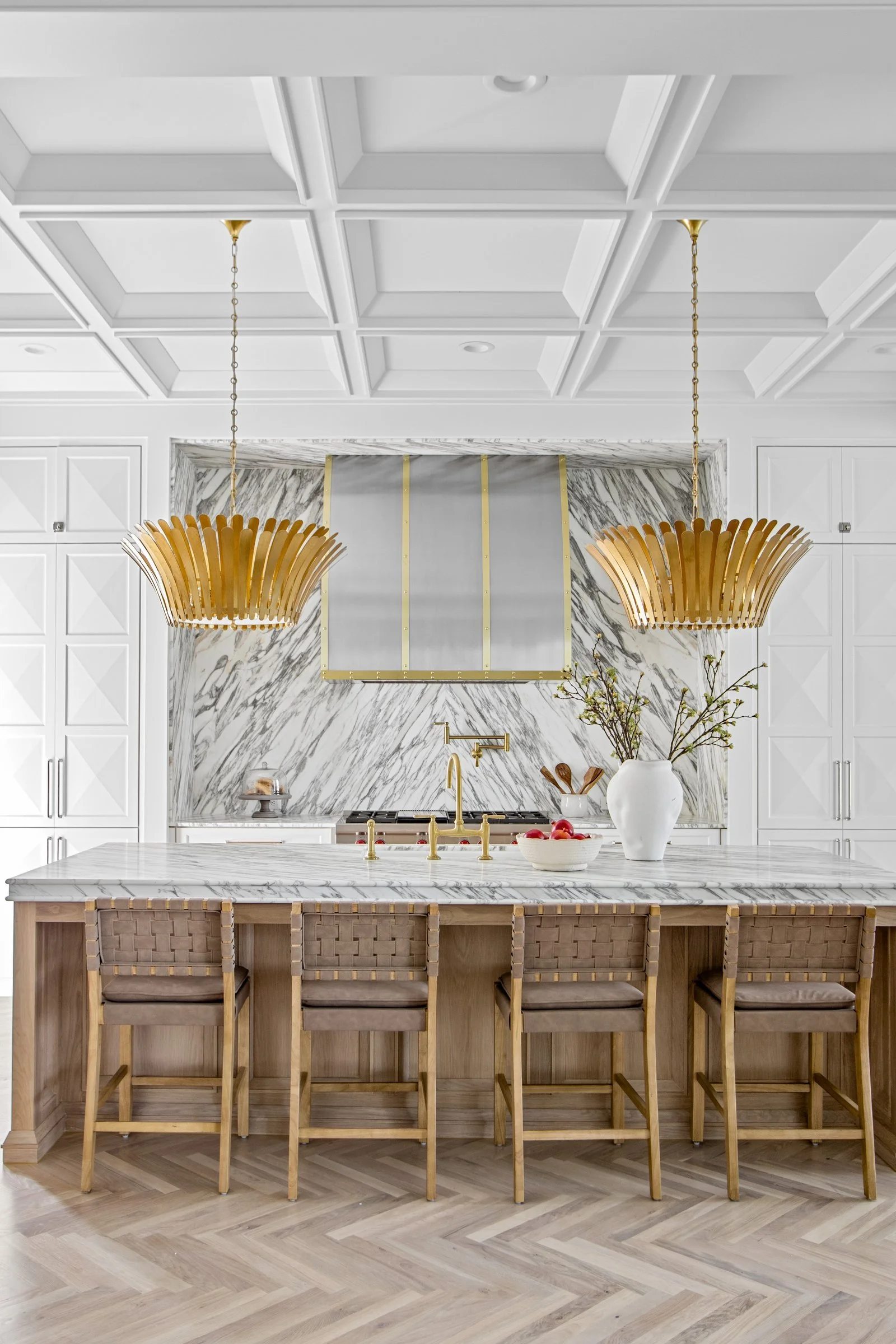 5827-DelRoy-COMPLETION-design-jessica-koltun-selling-dallas-broker-designer-netflix17.jpg
