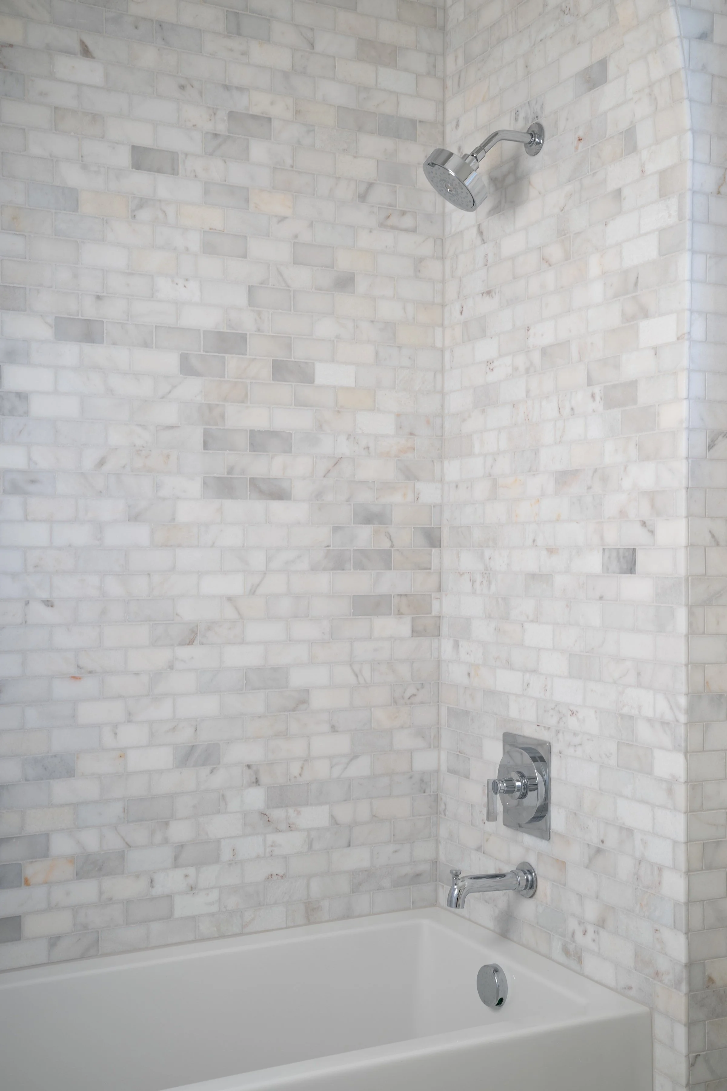 5827-del-roy-costa-christ-jessica-koltun-netflix-hgtv-interior-design-real-estate-developer59.jpg