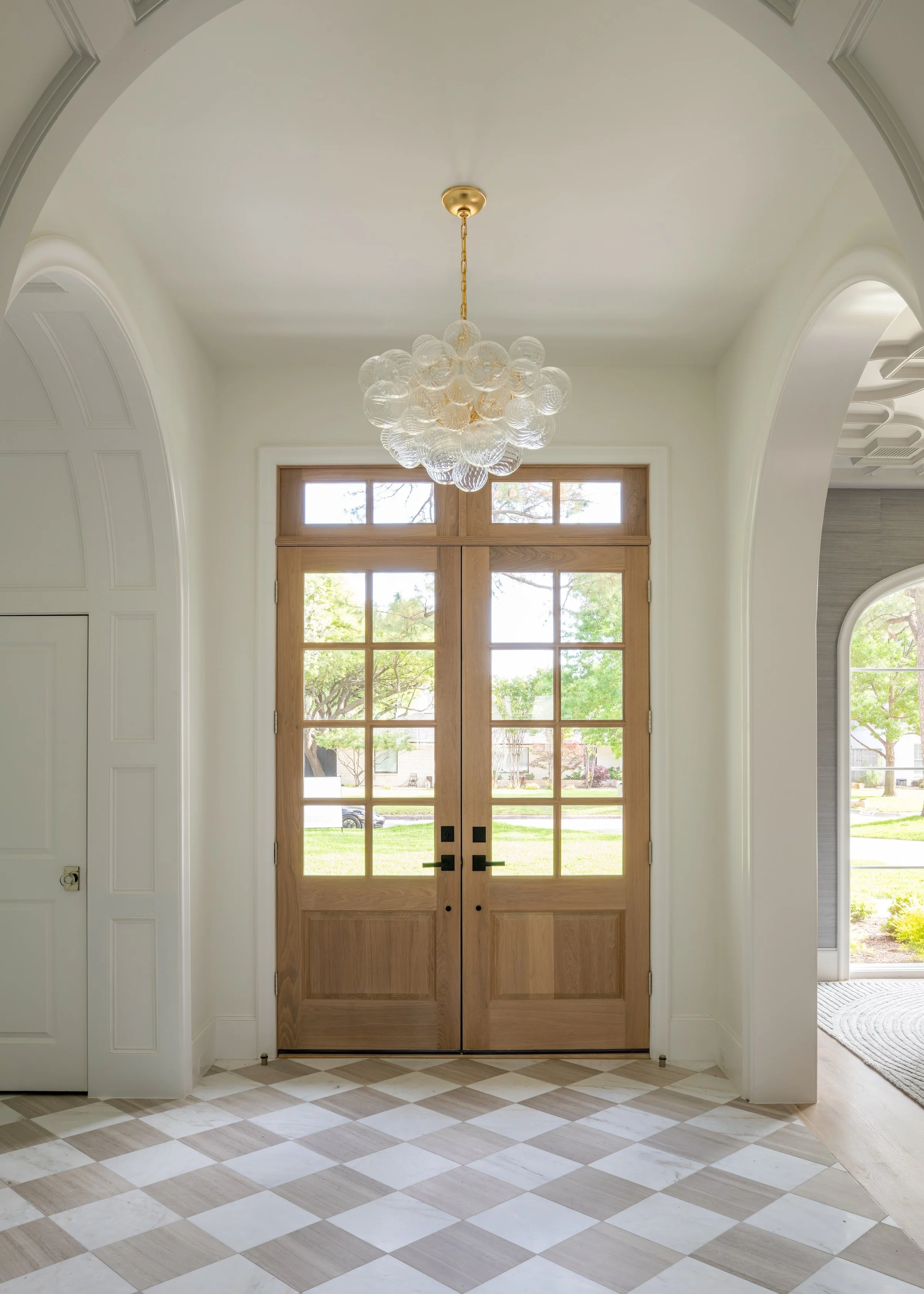 5827-del-roy-costa-christ-jessica-koltun-netflix-hgtv-interior-design-real-estate-developer1.jpg