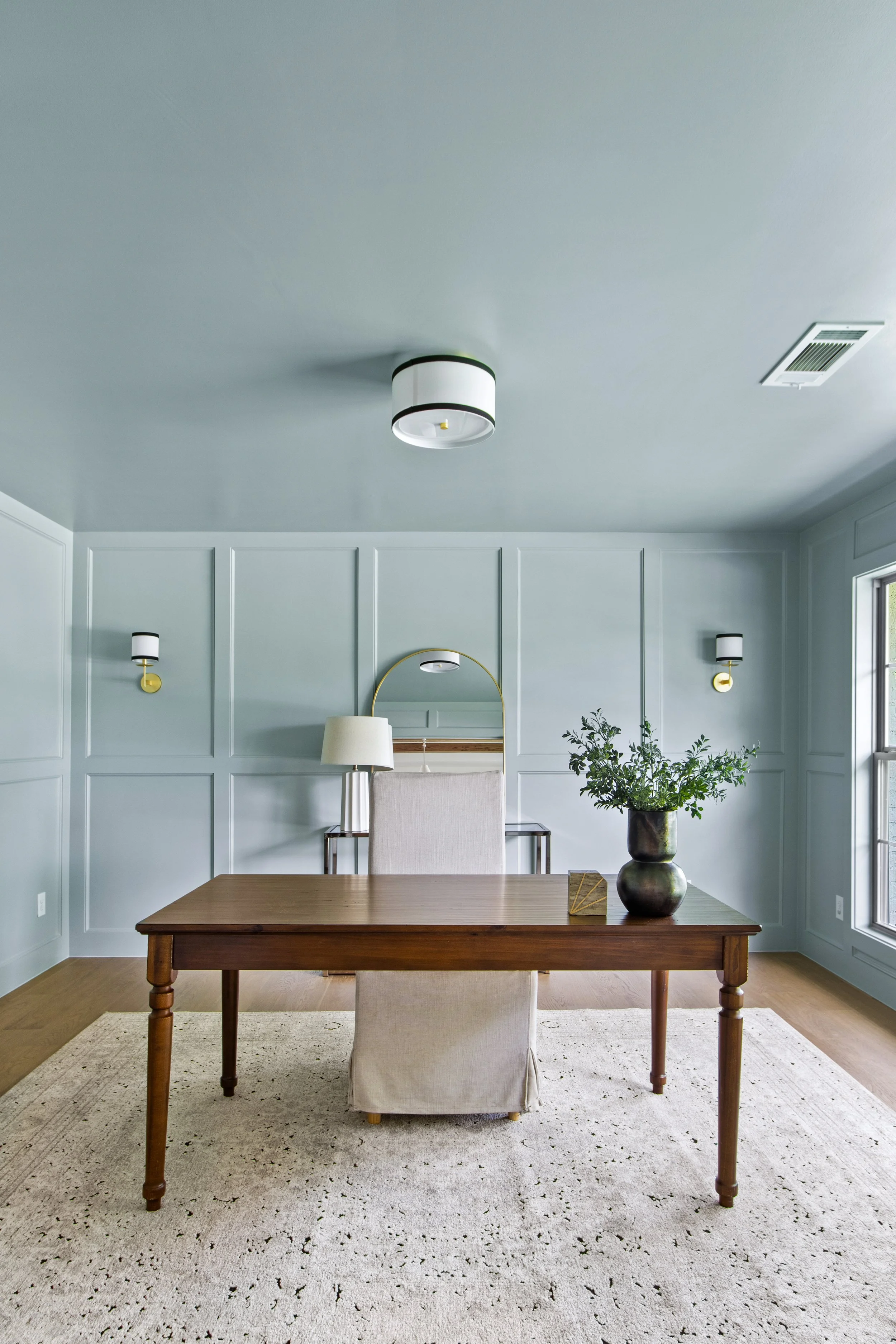 4366-willow-print-jessica-koltun-broker-realtor-interior-designer-selling-dallas-netflix-hgtv35.jpg
