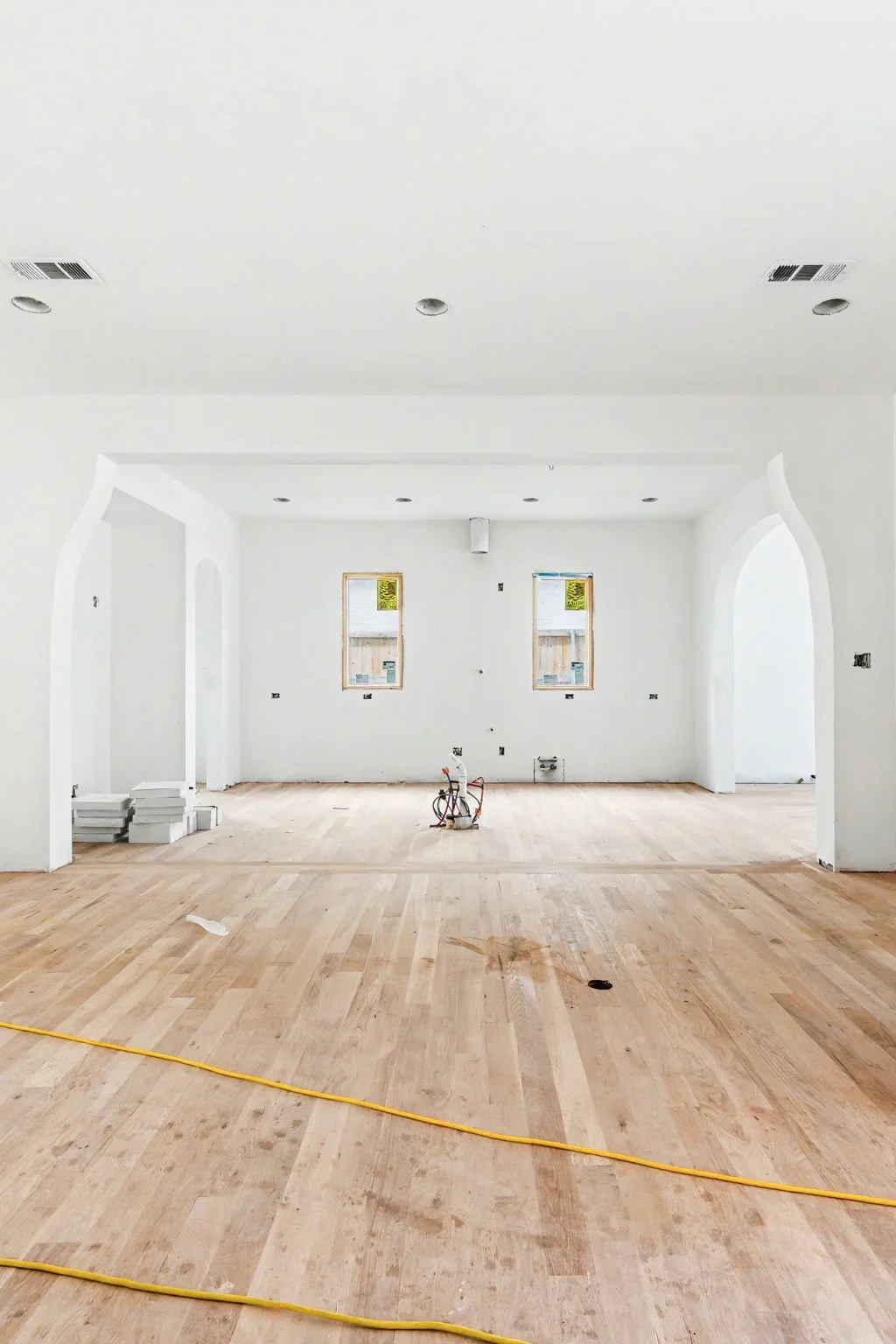3963-gaspar-web-jessica-koltun-broker-realtor-interior-designer-selling-dallas-netflix-hgtv2026-09-10 at 1.11.09 PM 9.jpg
