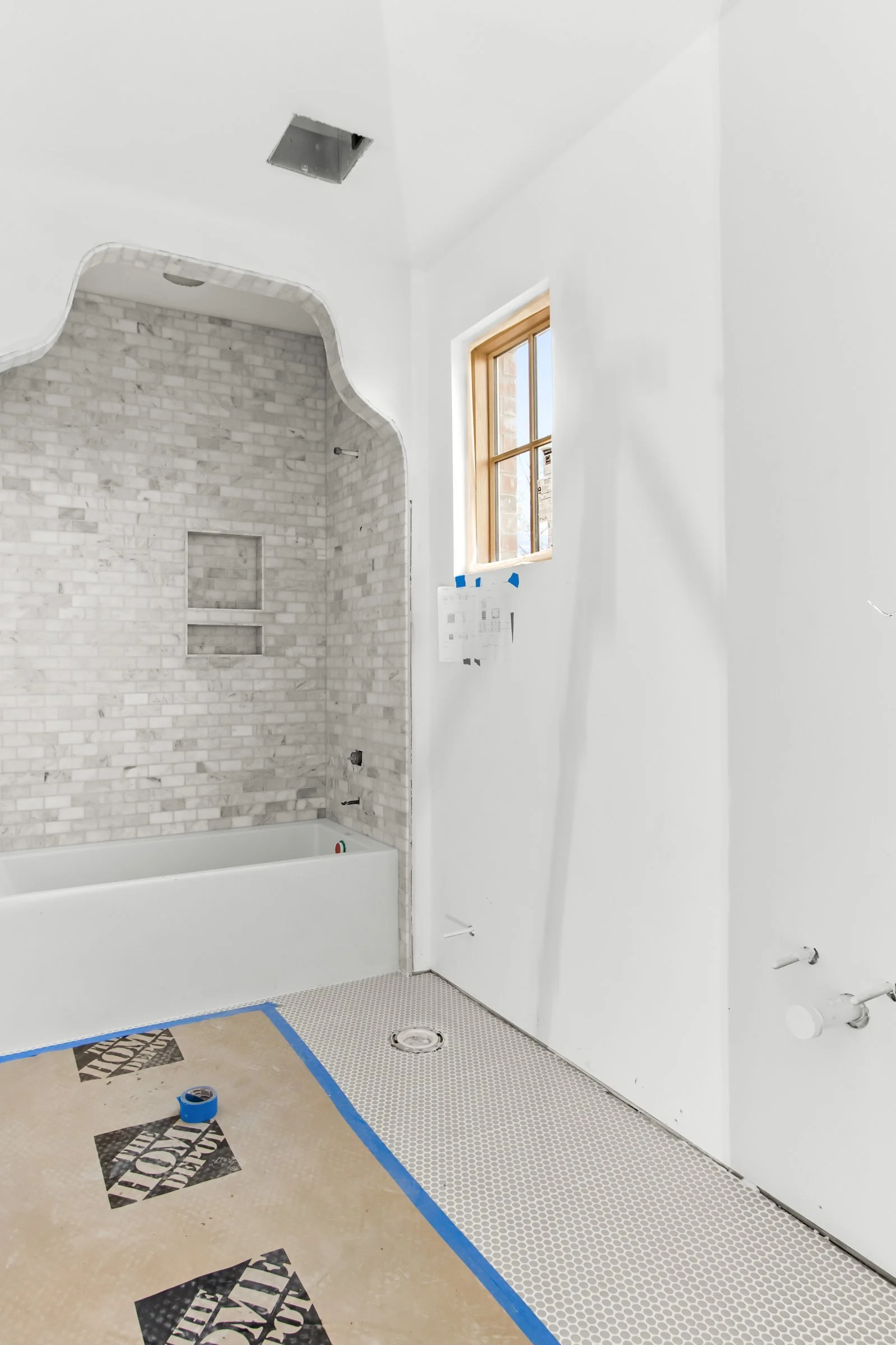 4017-Lomita-TILE-design-jessica-koltun-selling-dallas-broker-designer-netflix11.jpg