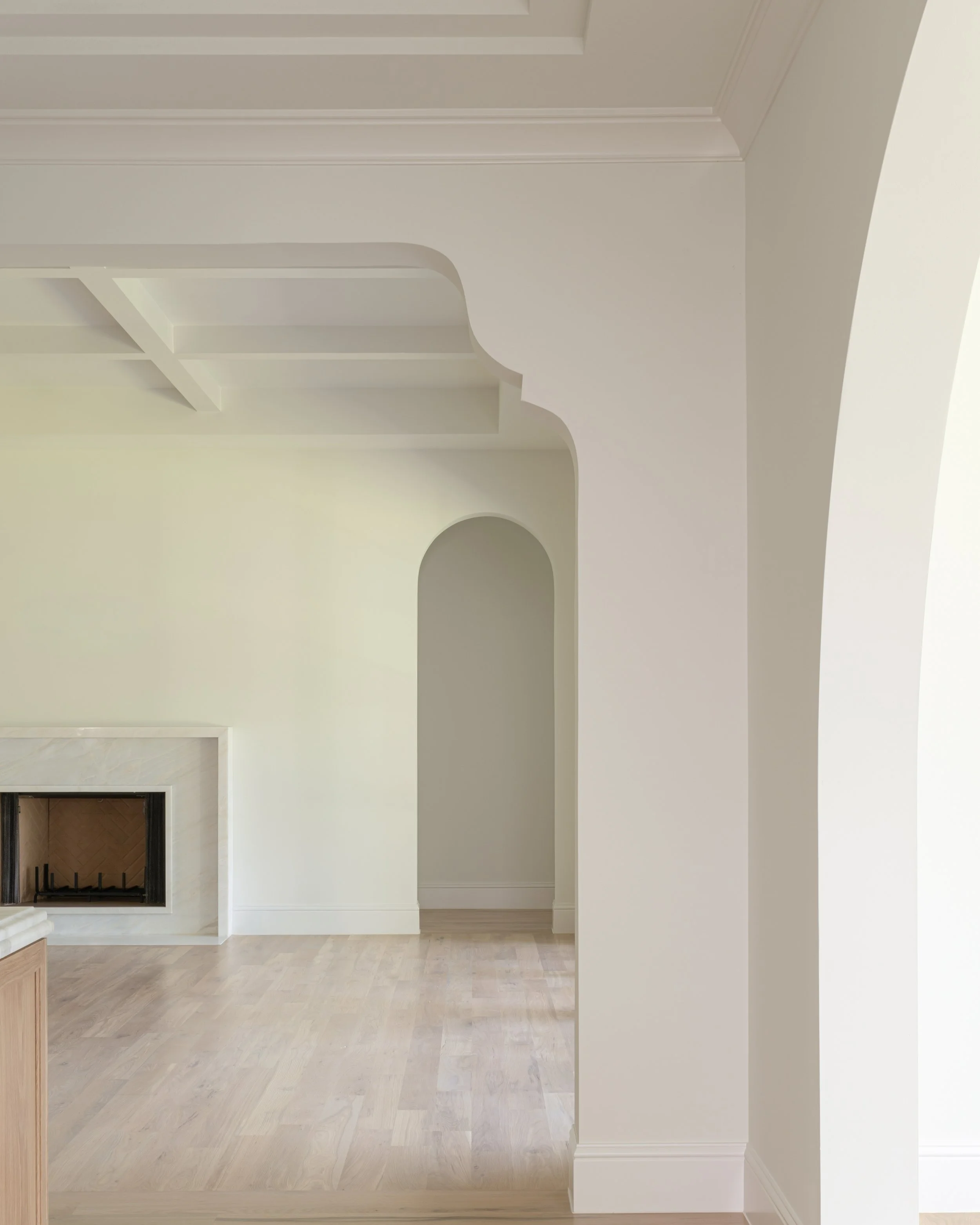 3934-clover-web-jessica-koltun-broker-realtor-interior-designer-selling-dallas-netflix-hgtv10.jpg