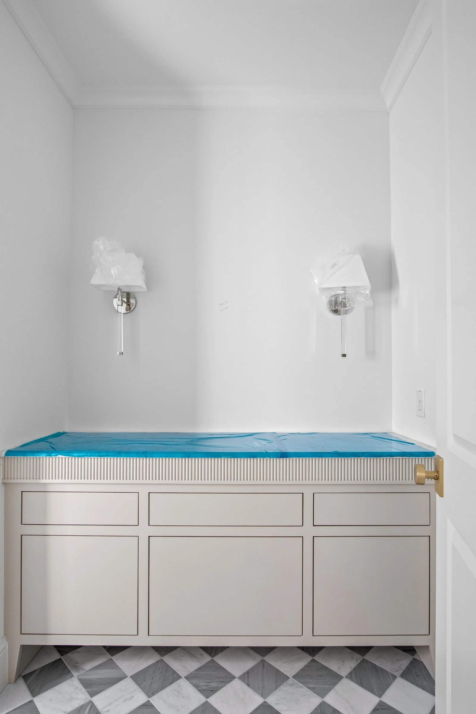 4059-LOMITA-PAINT-design-jessica-koltun-selling-dallas-broker-designer-netflix > Rename12.jpg