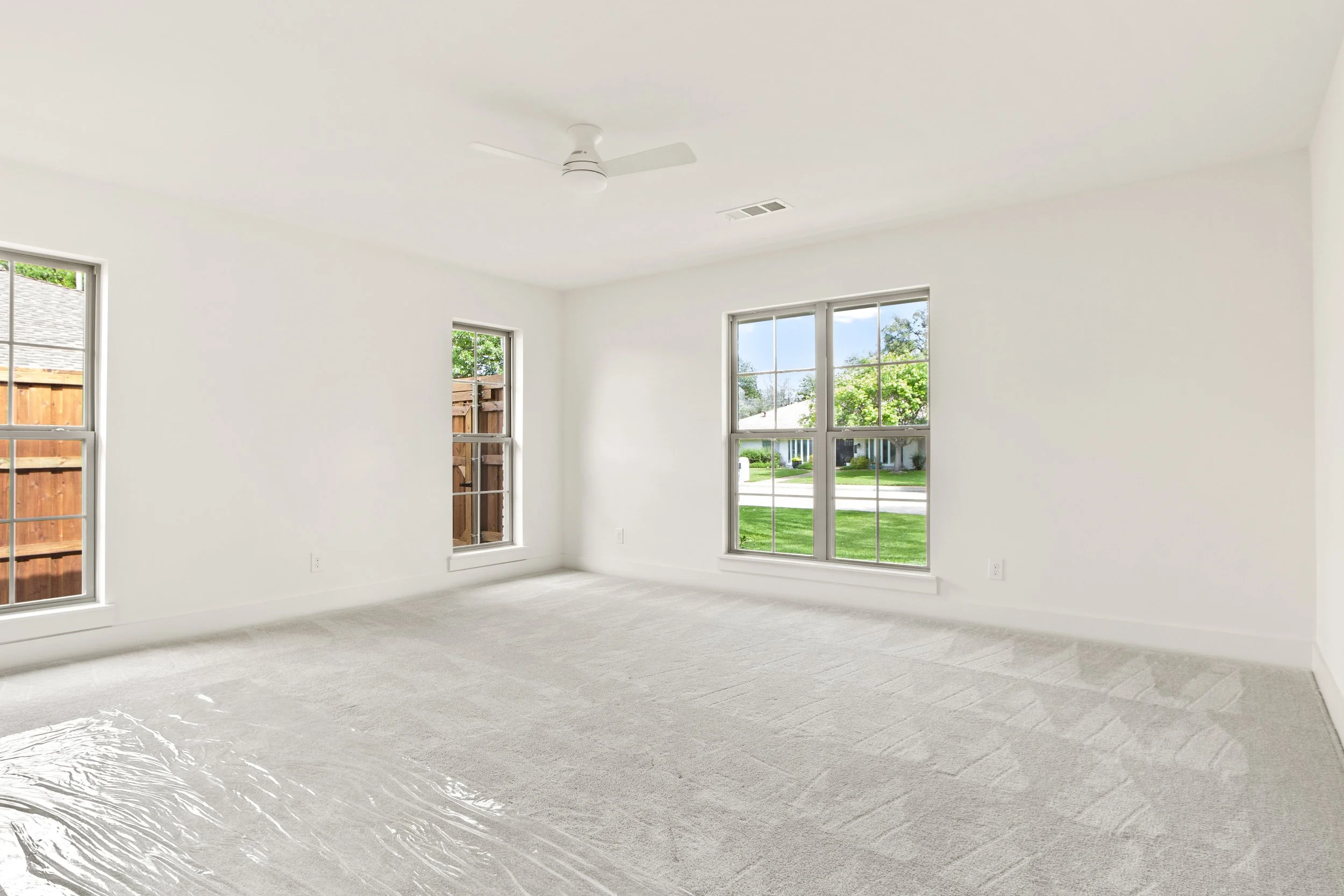 4366-willow-print-jessica-koltun-broker-realtor-interior-designer-selling-dallas-netflix-hgtv54.jpg