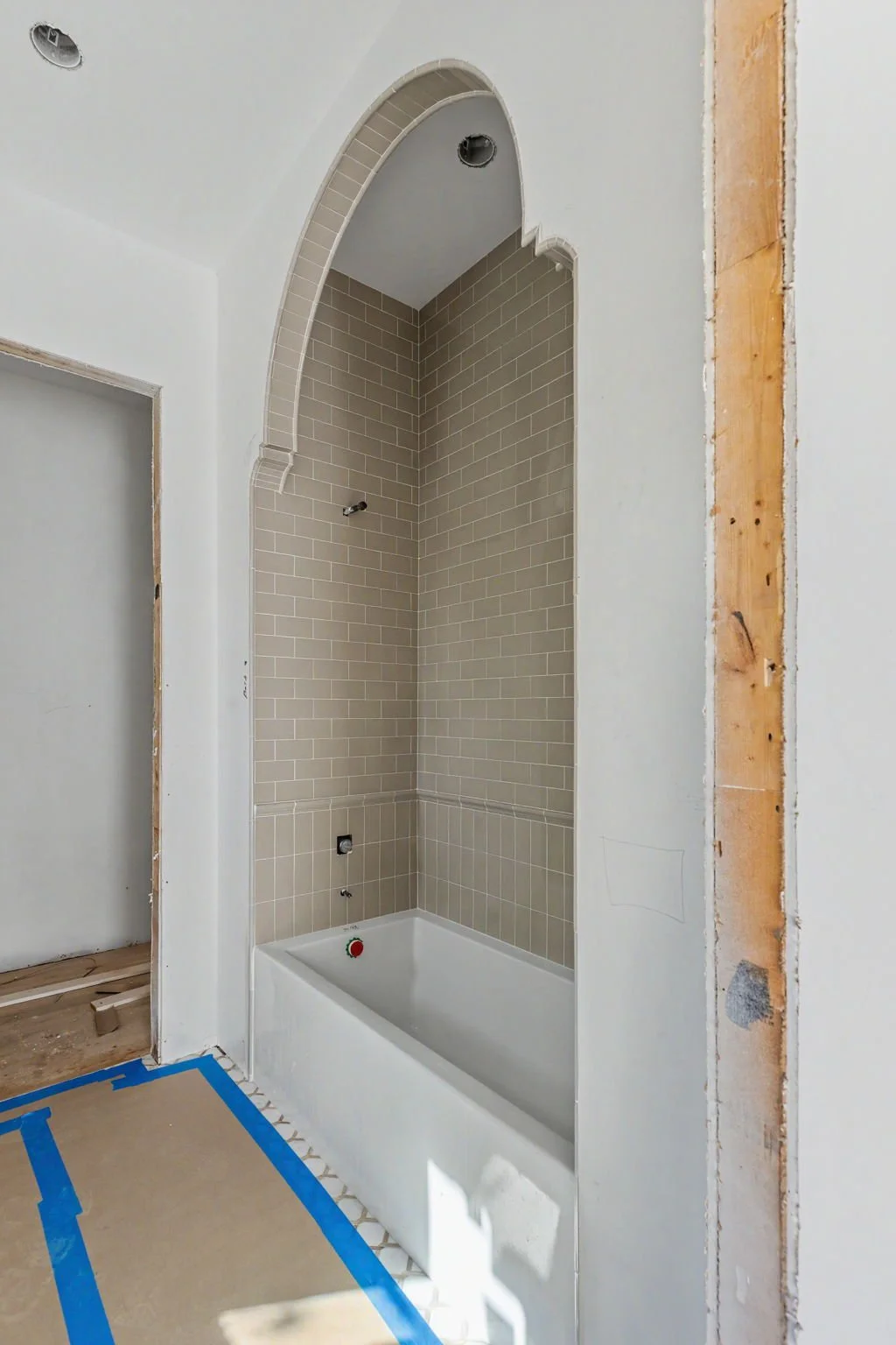 6716-aberdeen-web-jessica-koltun-broker-realtor-interior-designer-selling-dallas-netflix-hgtv2026-09-18 at 3.37.00 PM 14.jpg