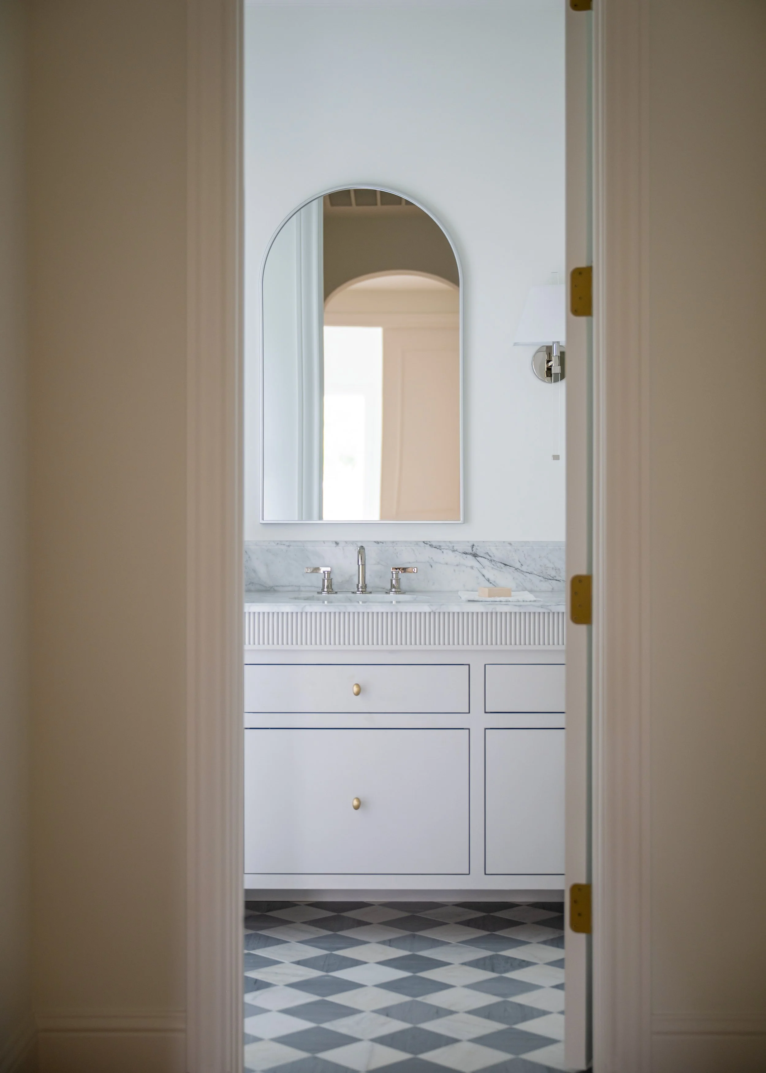 4059-Lomita-Print-design-jessica-koltun-selling-dallas-broker-designer-netflix42.jpg