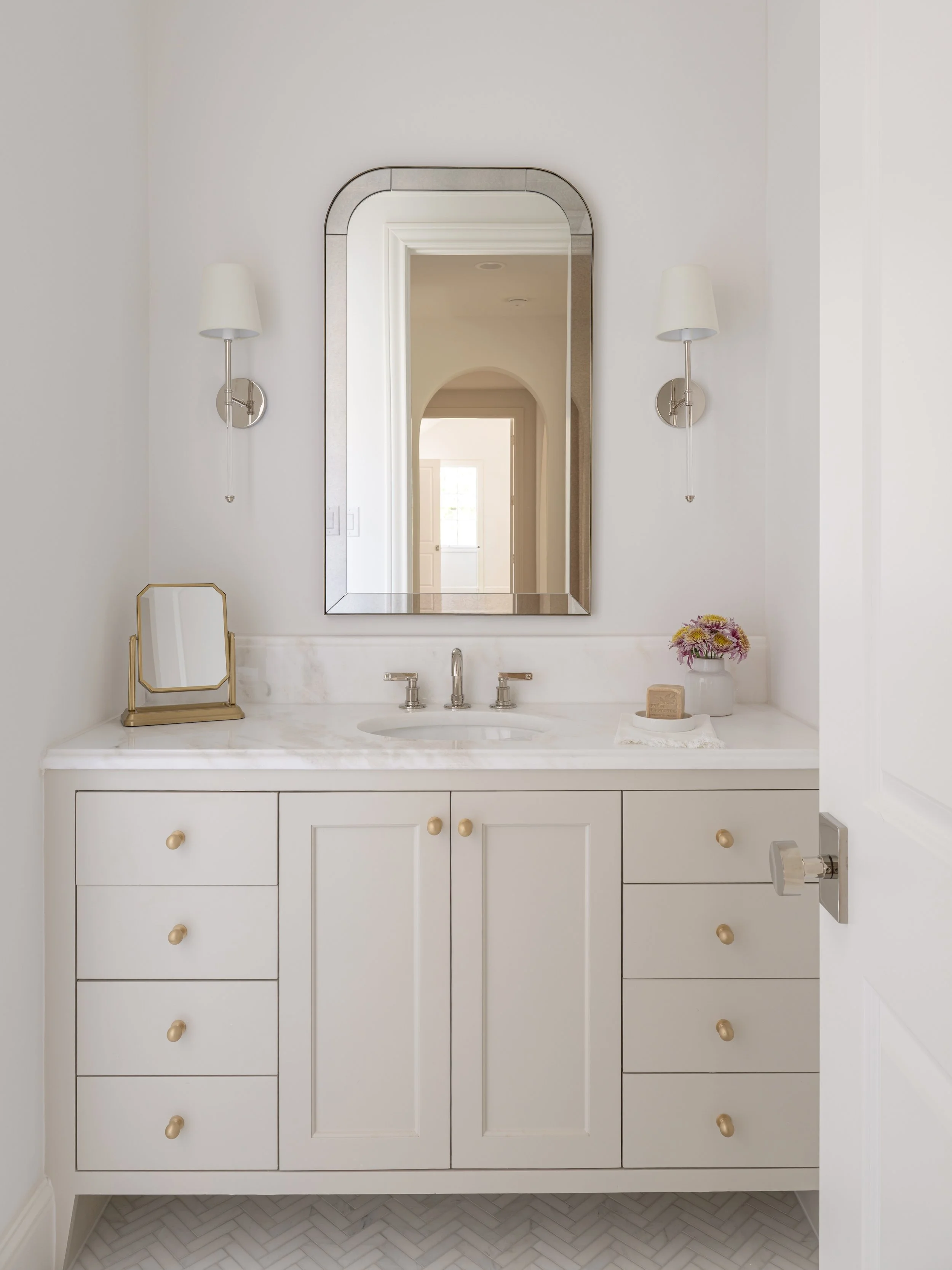 4017-lomita-web-costa-christ-design-jessica-koltun-selling-dallas-broker-designer-netflix34.jpg