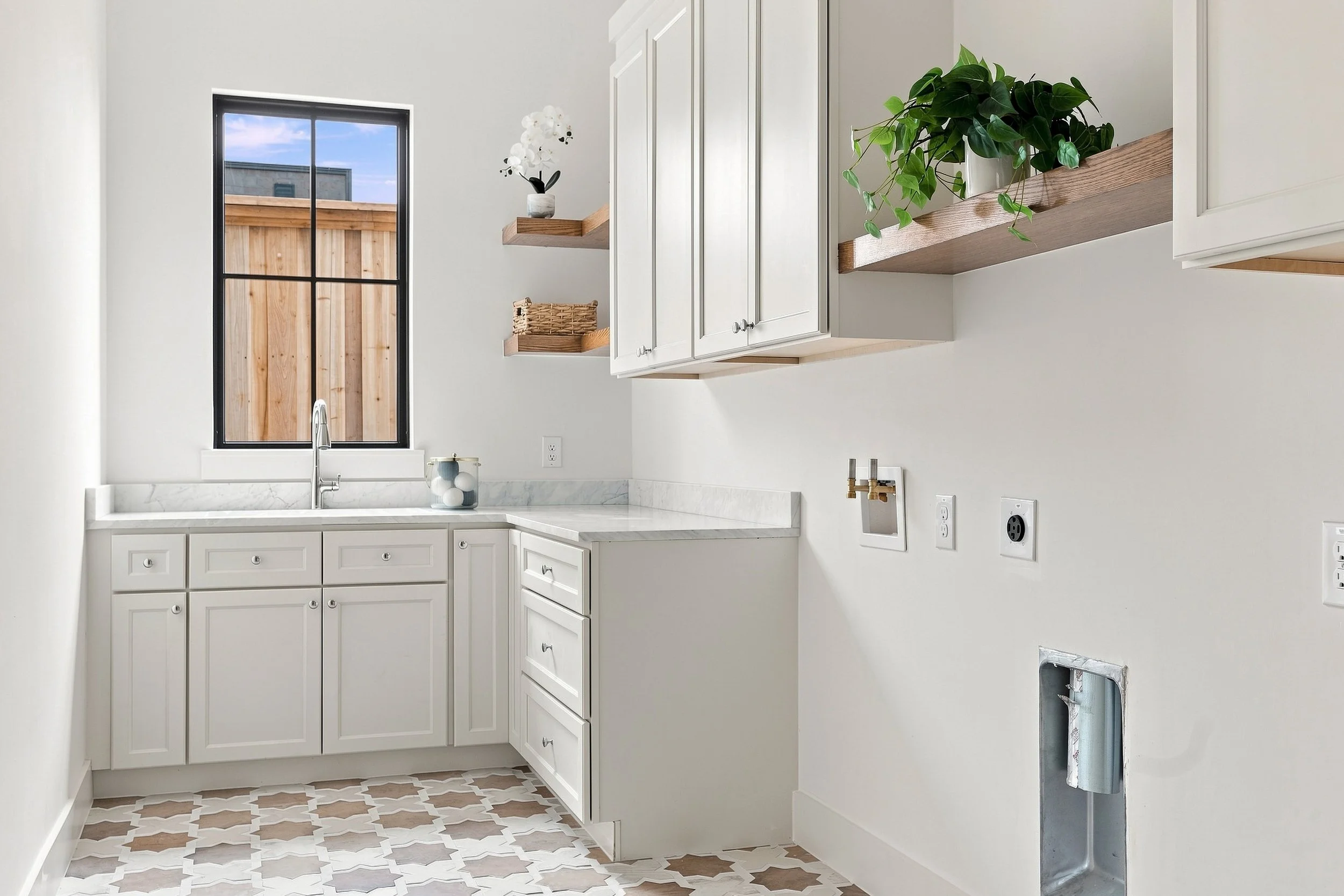 3767-Park-print-jessica-koltun-broker-realtor-interior-designer-selling-dallas-netflix-hgtv31.jpg